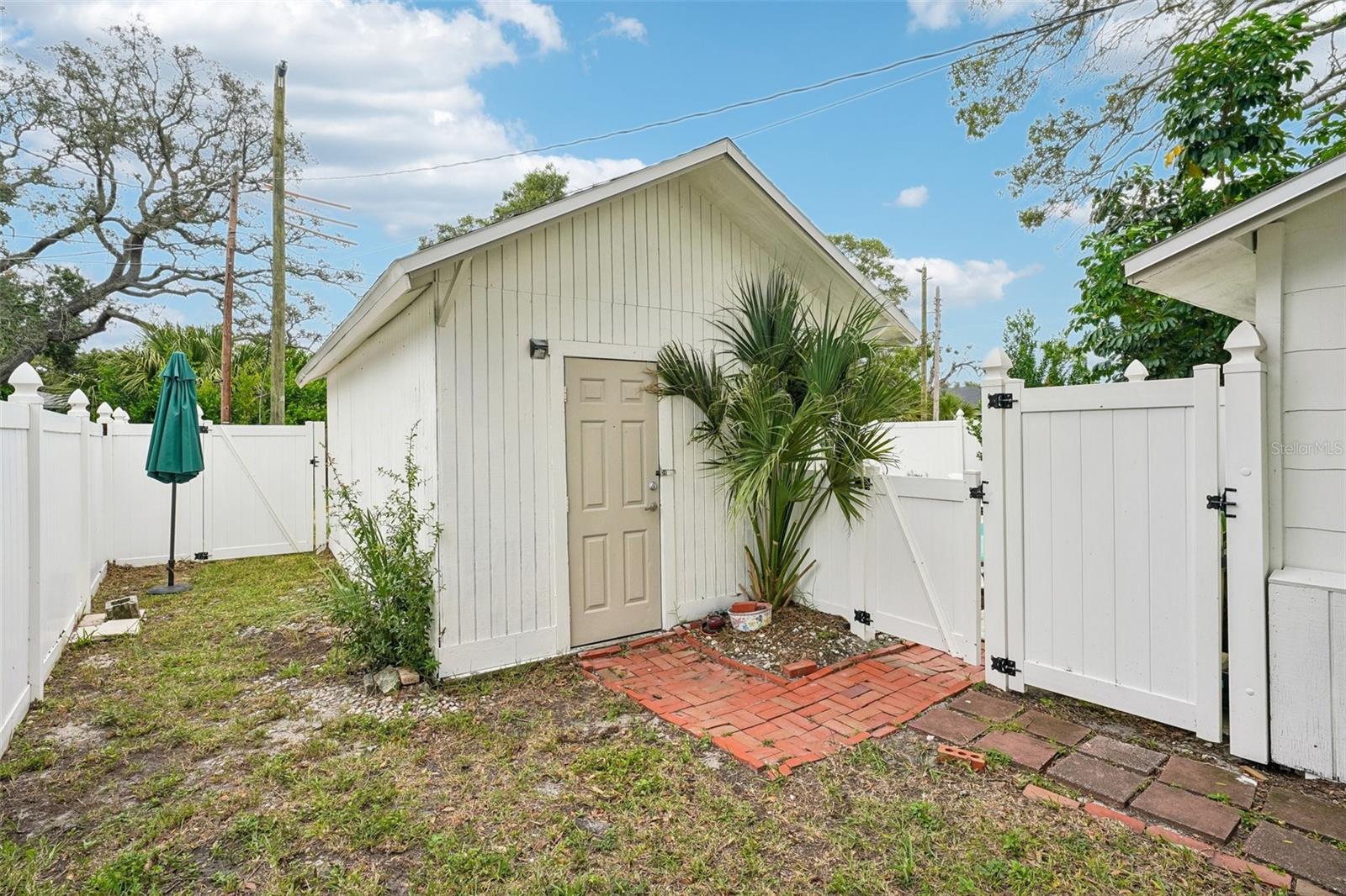 4601 16TH AVENUE N, St Petersburg, FL 33713