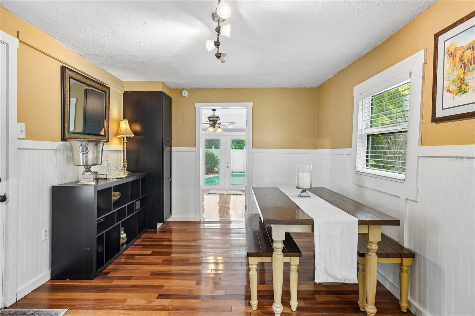 4601 16TH AVENUE N, St Petersburg, FL 33713 4601 16TH AVENUE N, St Petersburg, FL 33713