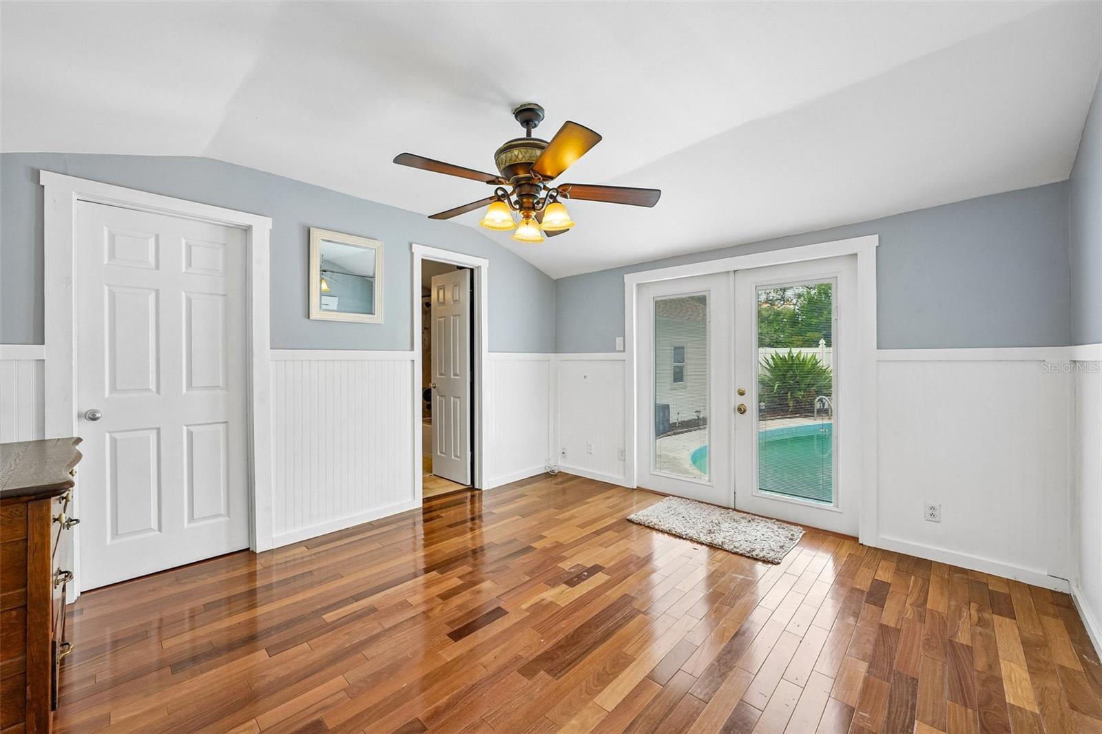 4601 16TH AVENUE N, St Petersburg, FL 33713