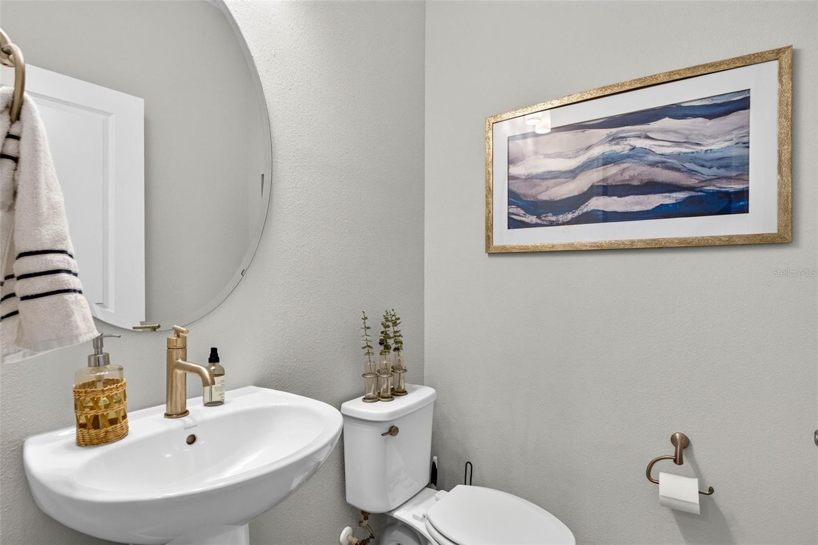 Ground Floor Half Bath