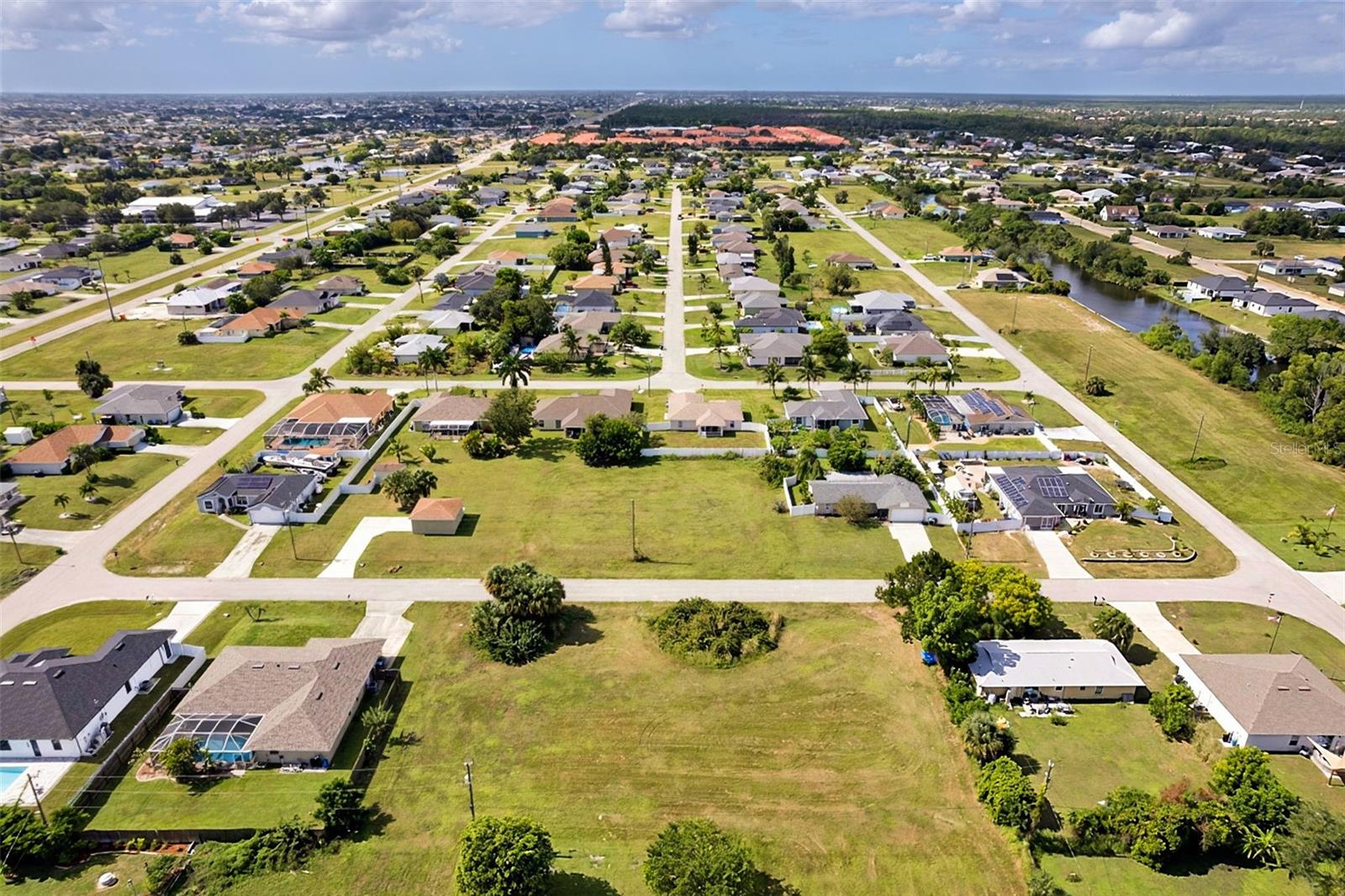2501 NE 22ND PLACE, Cape Coral, FL 33909