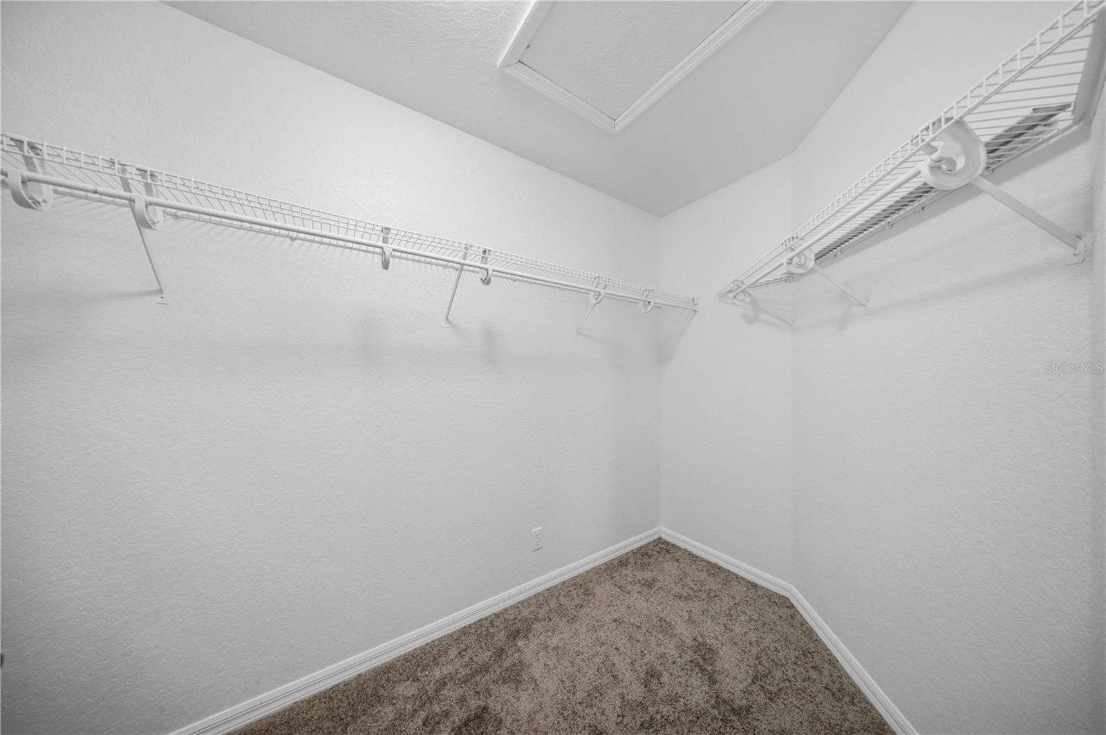 9636 N QUARRY DR, Citrus Springs, FL 34434