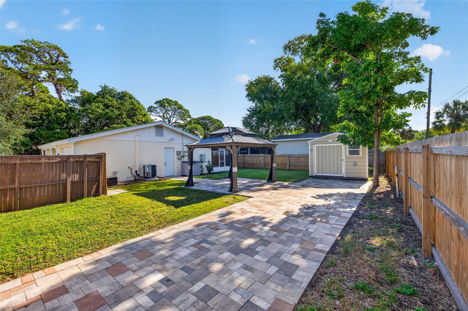 500 SOUTHWEST BOULEVARD N, St Petersburg, FL 33703