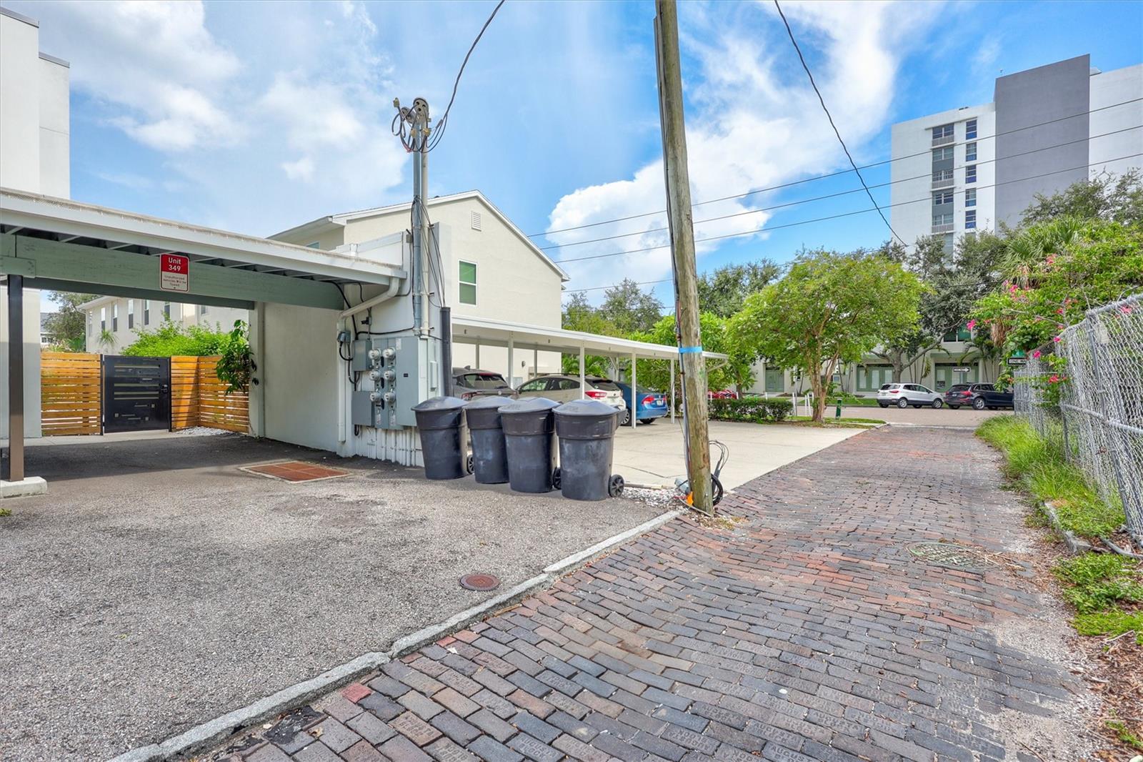 349 7TH STREET S, St Petersburg, FL 33701