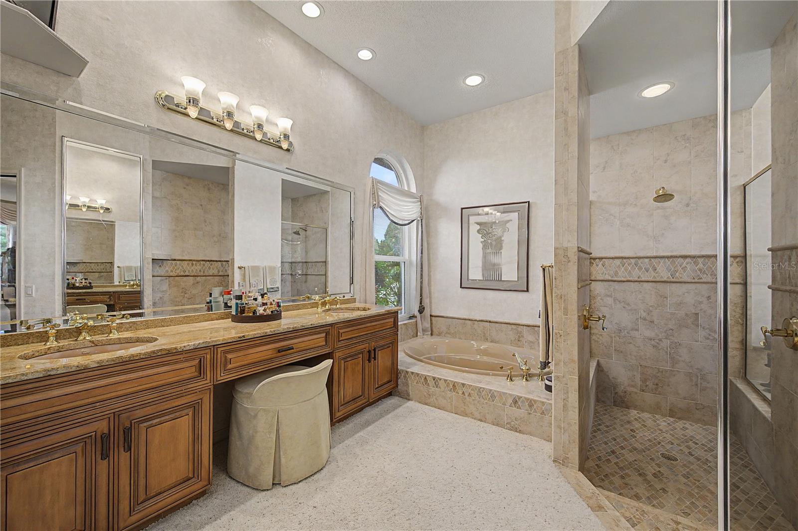 1334 FALLSMEADE COURT, Oldsmar, FL 34677