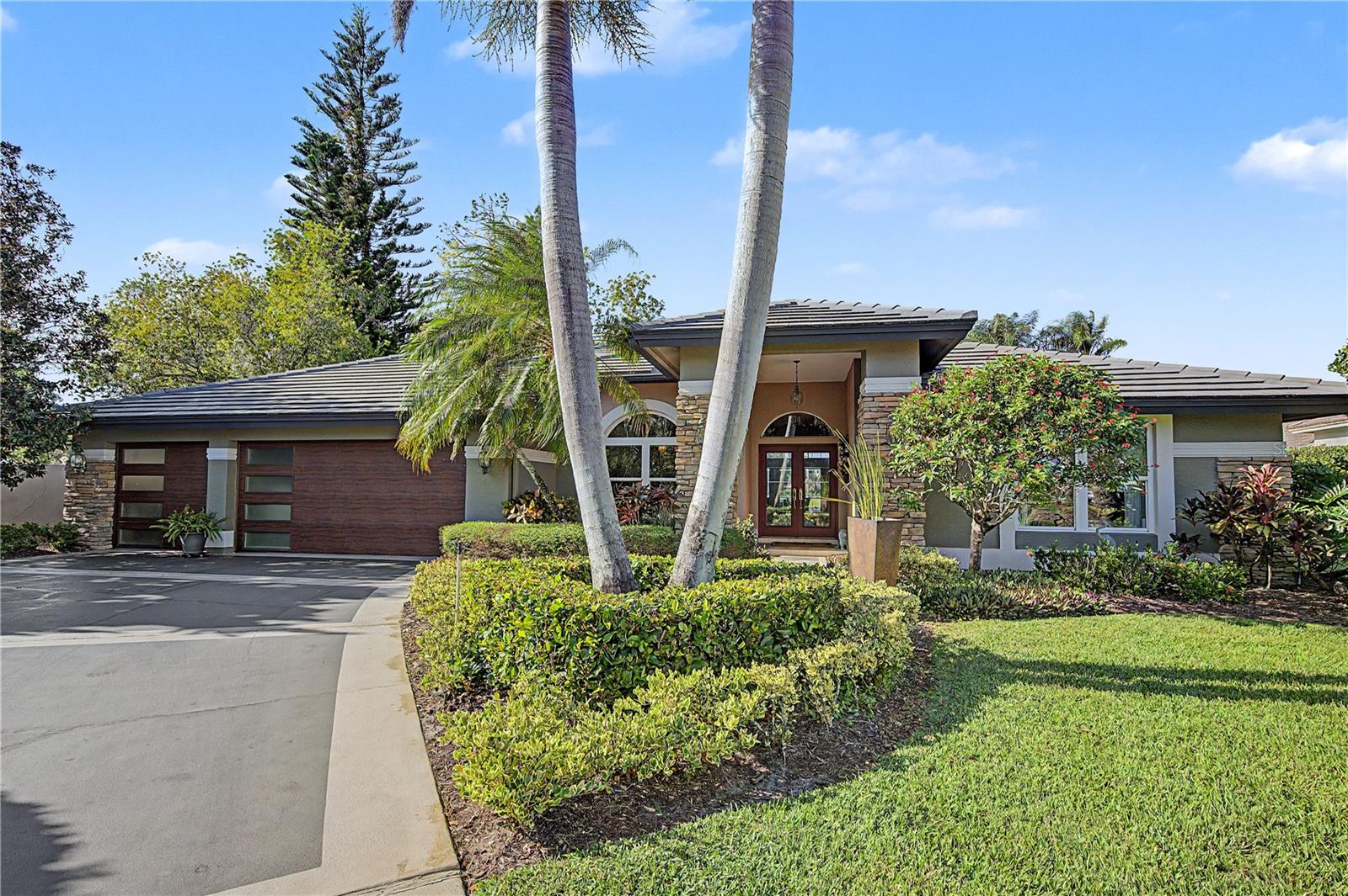 1334 FALLSMEADE COURT, Oldsmar, FL 34677
