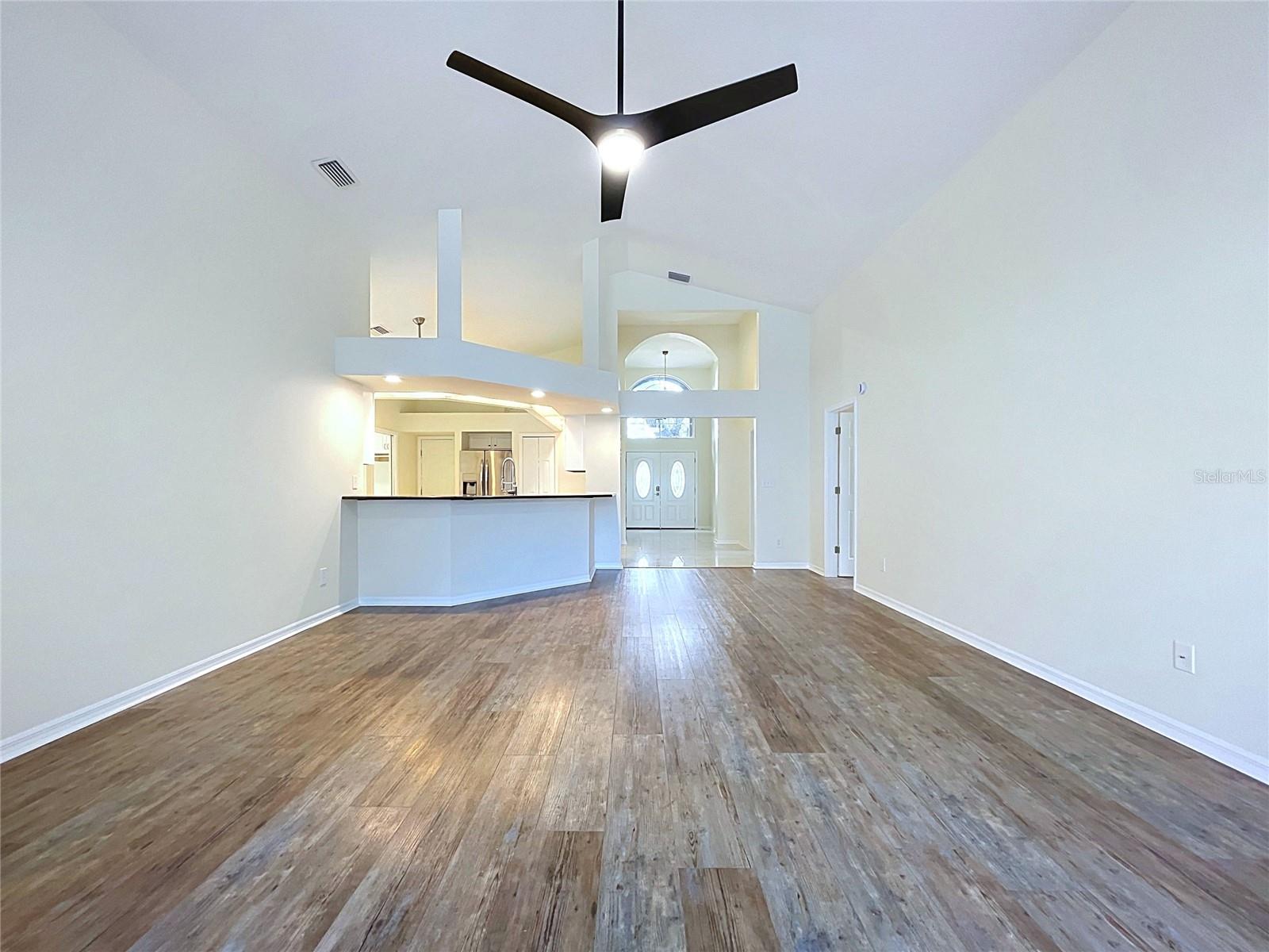 17505 WOODTHRUSH PLACE, Tampa, FL 33647