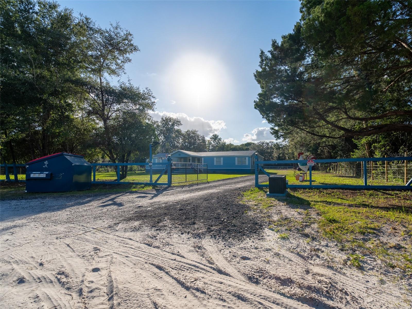 18427 MOORHAVEN DRIVE, Spring Hill, FL 34610 18427 MOORHAVEN DRIVE, Spring Hill, FL 34610