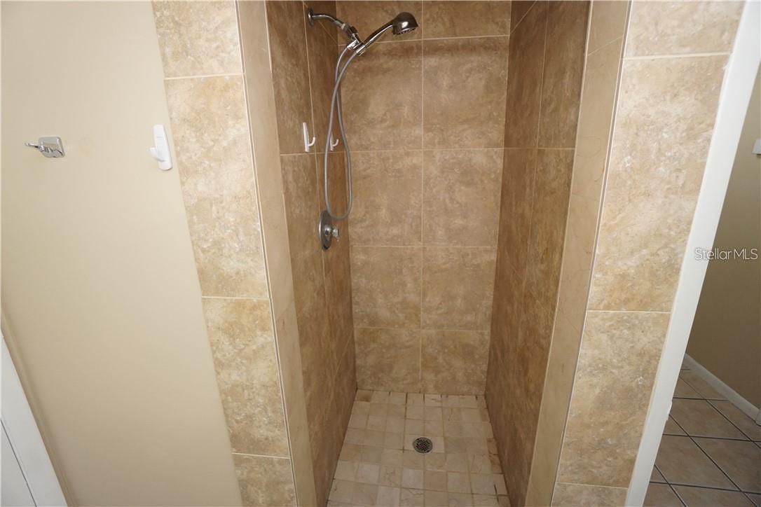 6334 NEWTOWN CIRCLE, #34A7, Tampa, FL 33615
