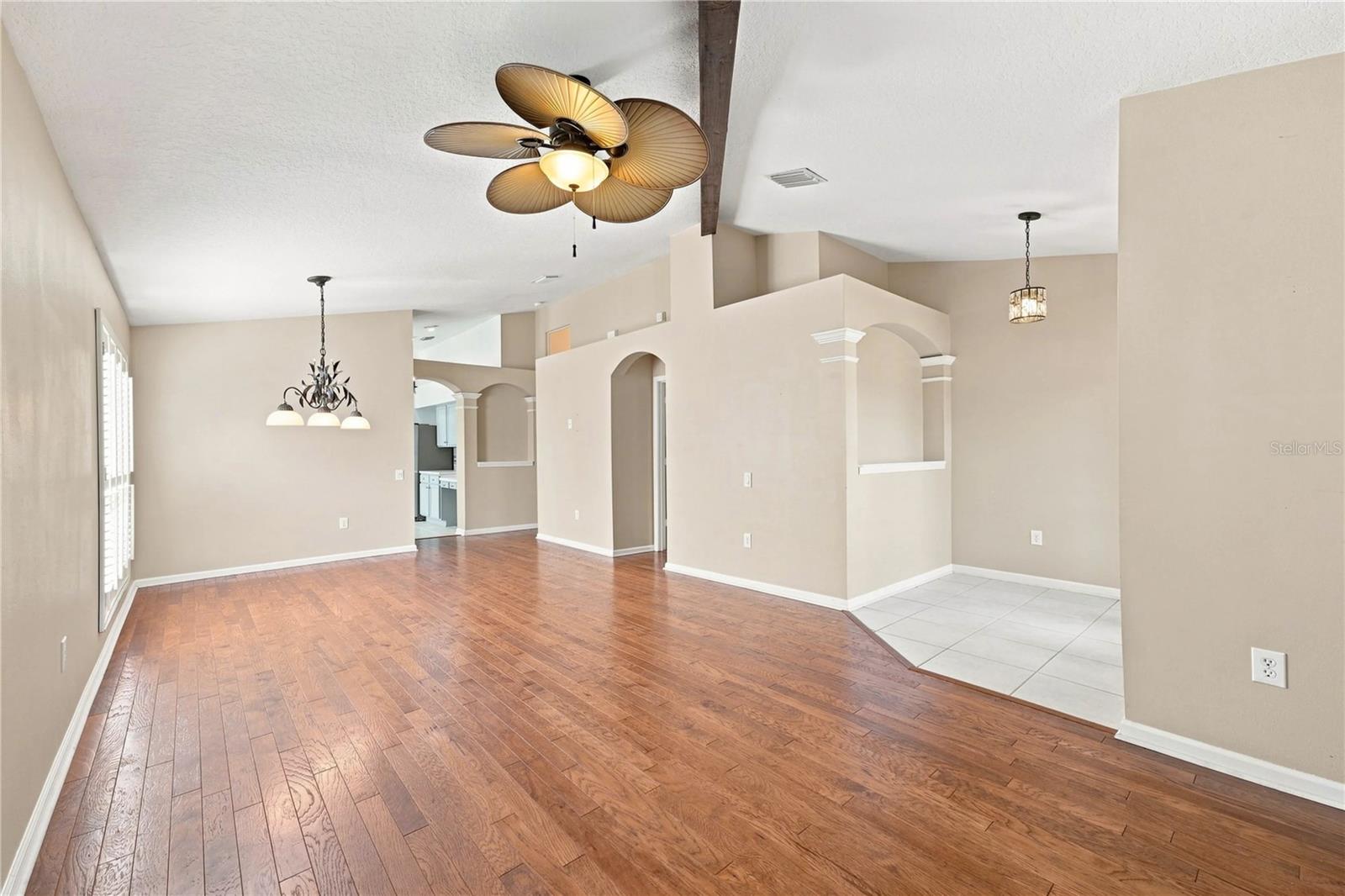 5229 ALGERINE PLACE, Wesley Chapel, FL 33544 5229 ALGERINE PLACE, Wesley Chapel, FL 33544