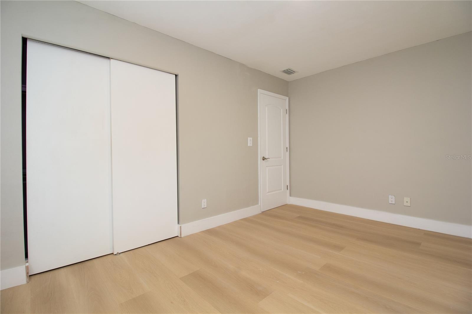 3459 8TH AVENUE N, St Petersburg, FL 33713
