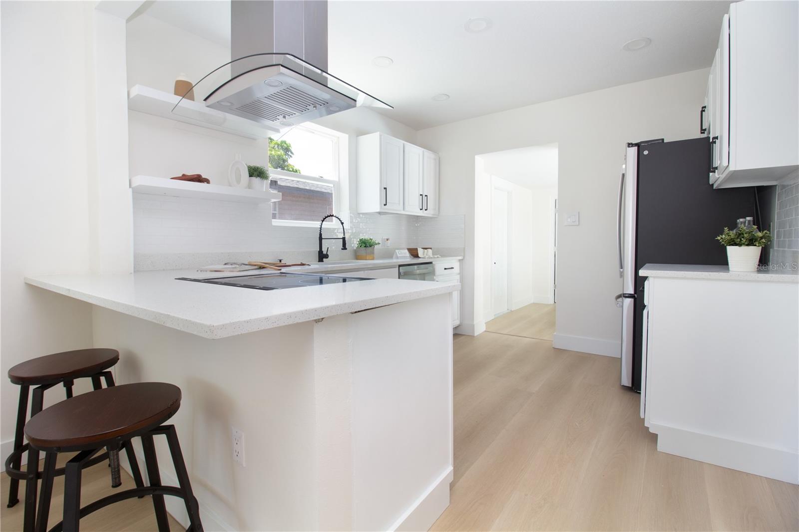 3459 8TH AVENUE N, St Petersburg, FL 33713