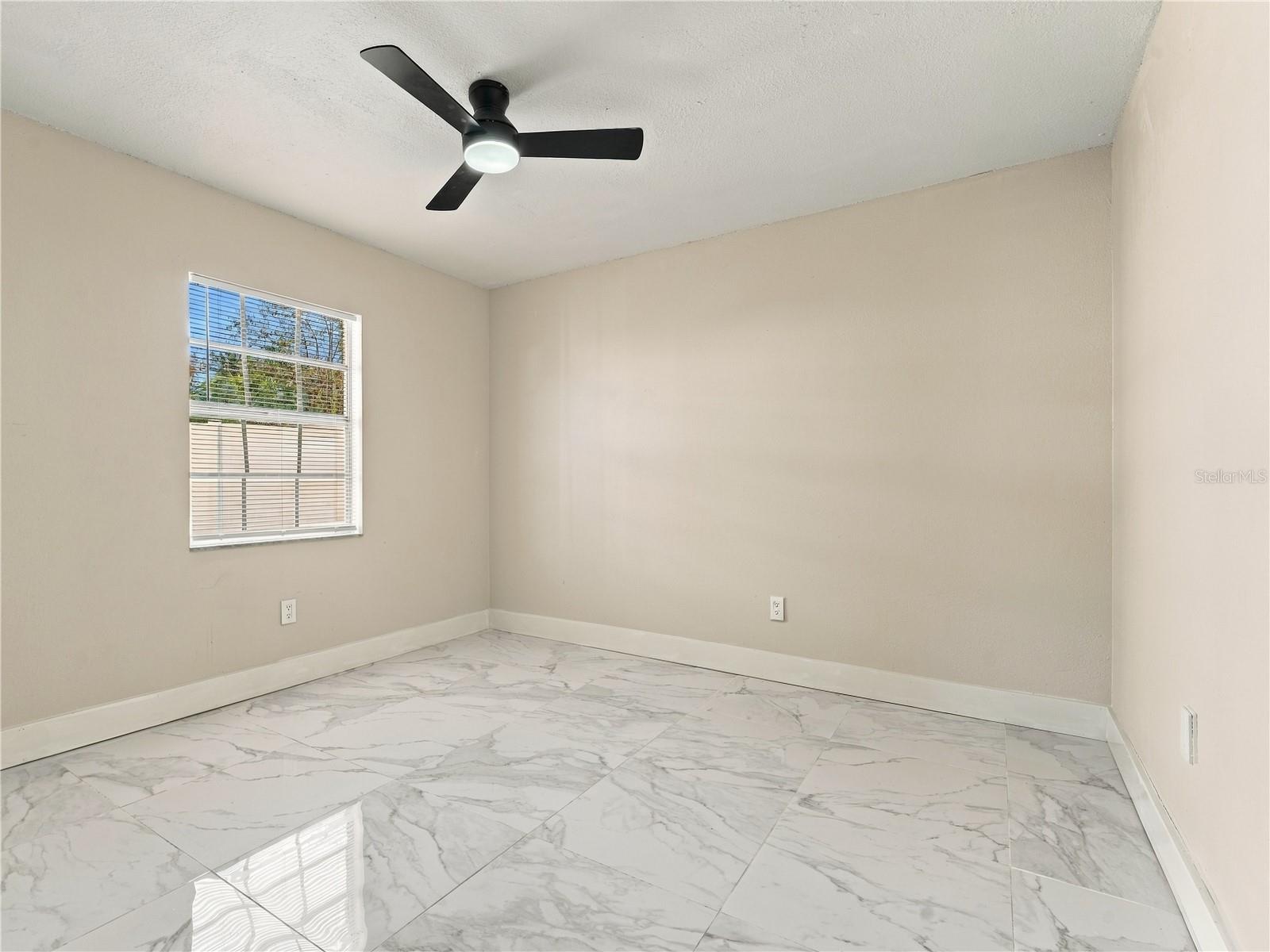1507 W PERDIZ STREET, Tampa, FL 33612