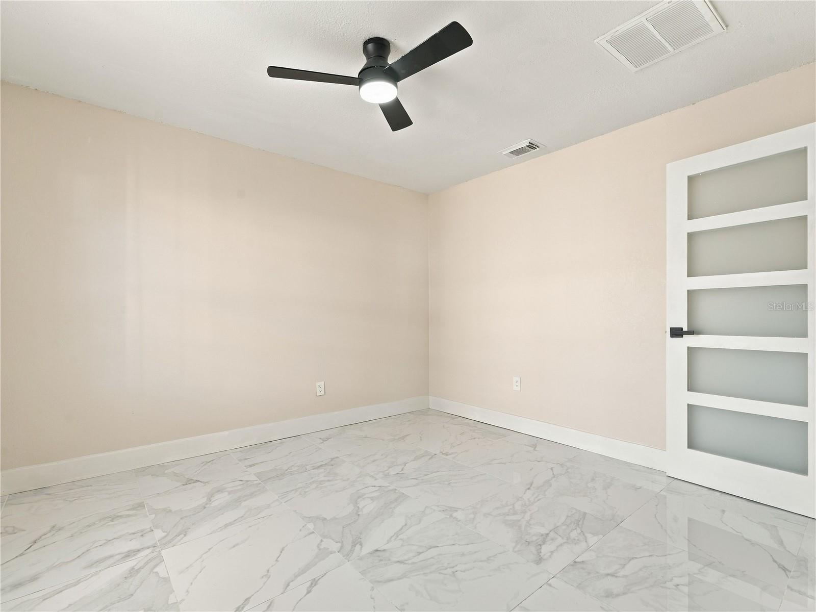 1507 W PERDIZ STREET, Tampa, FL 33612