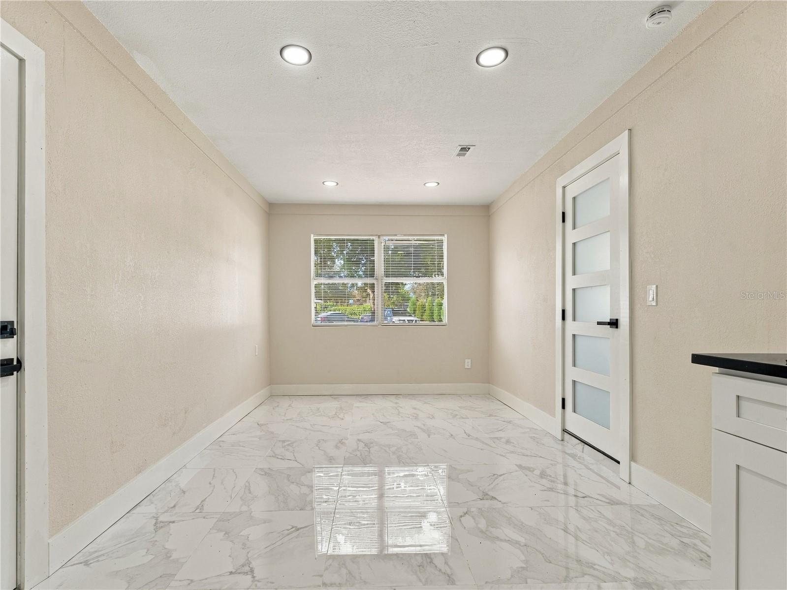 1507 W PERDIZ STREET, Tampa, FL 33612