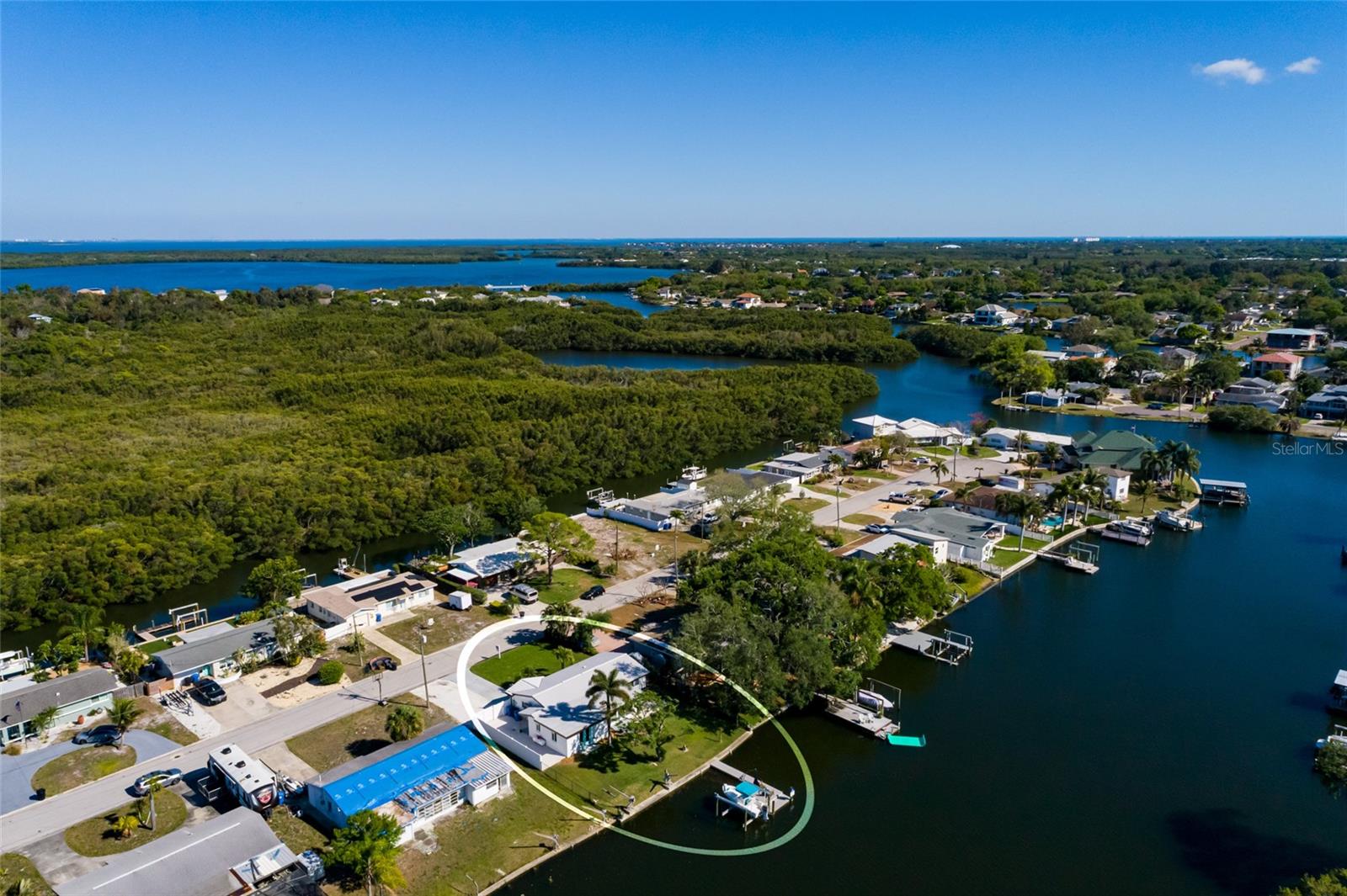 9298 SUN ISLE DRIVE NE, St Petersburg, FL 33702