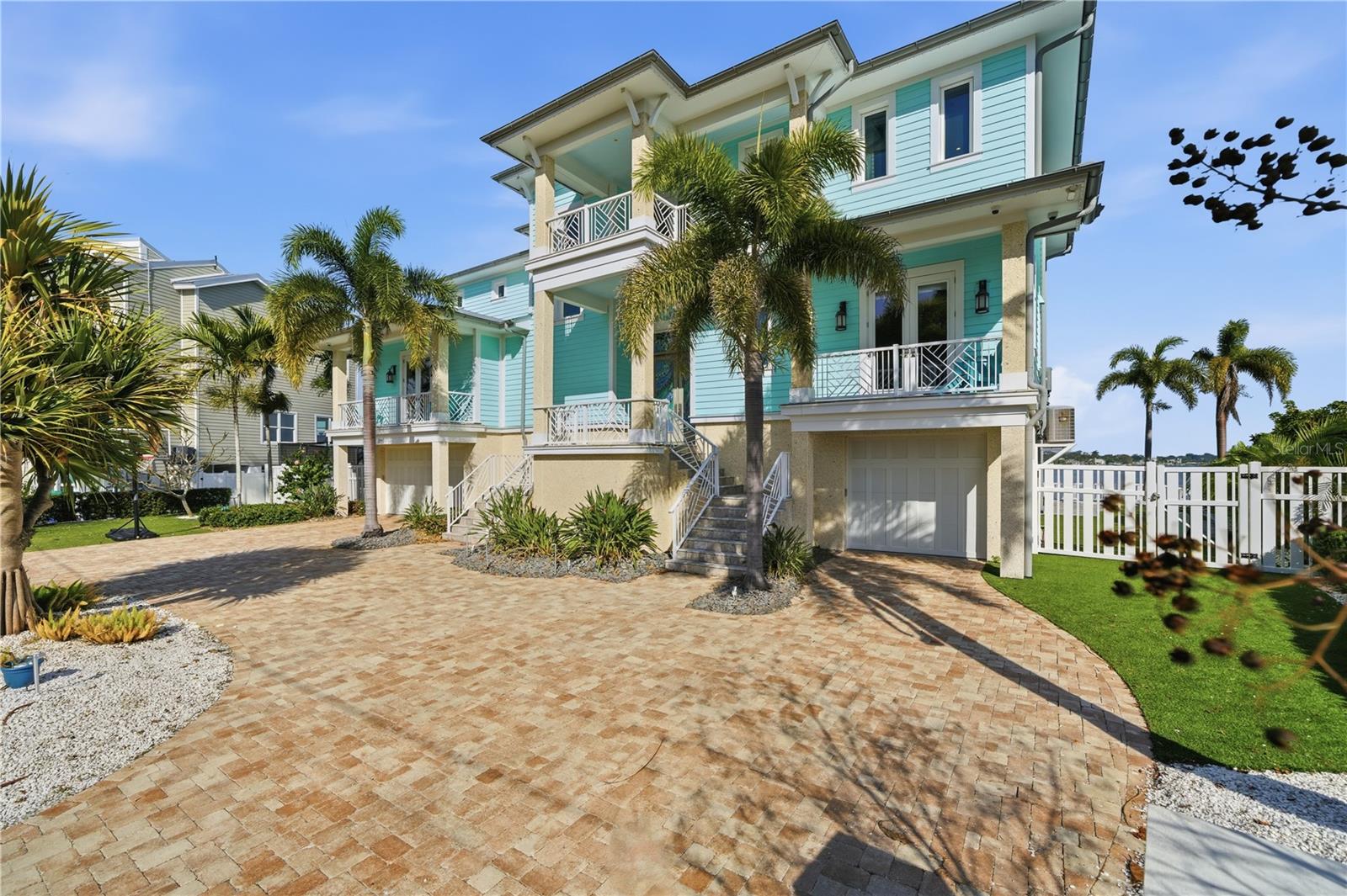391 12TH AVENUE, Indian Rocks Beach, FL 33785 391 12TH AVENUE, Indian Rocks Beach, FL 33785