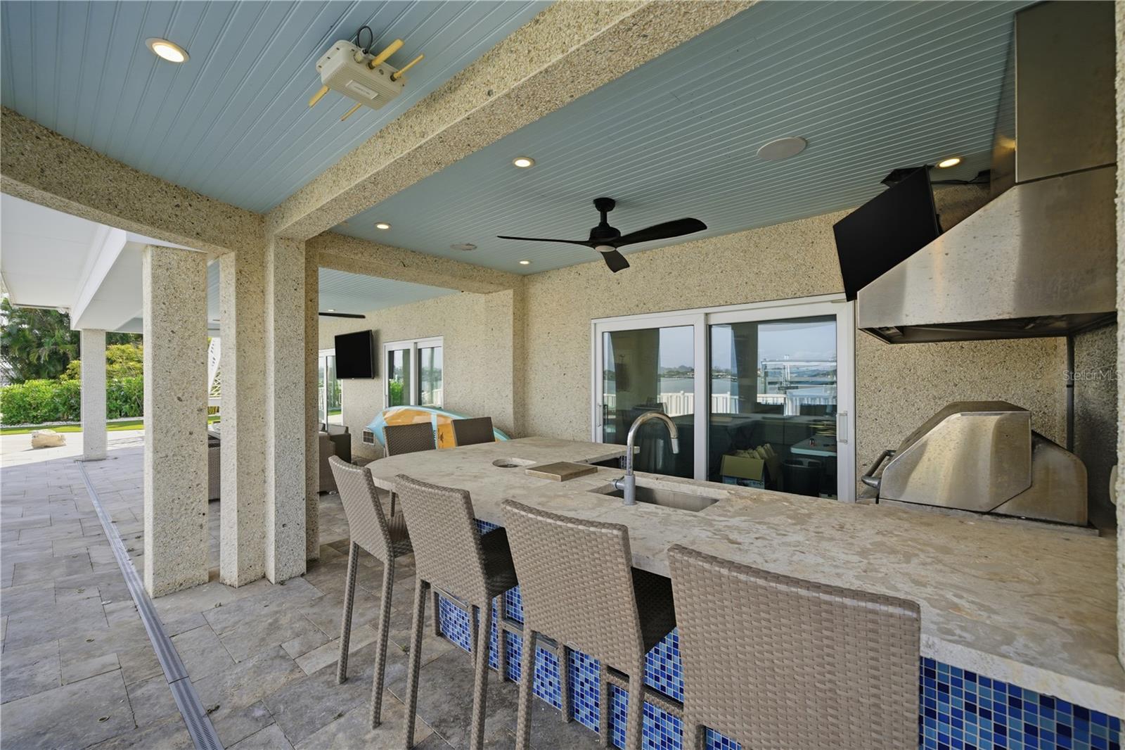 391 12TH AVENUE, Indian Rocks Beach, FL 33785