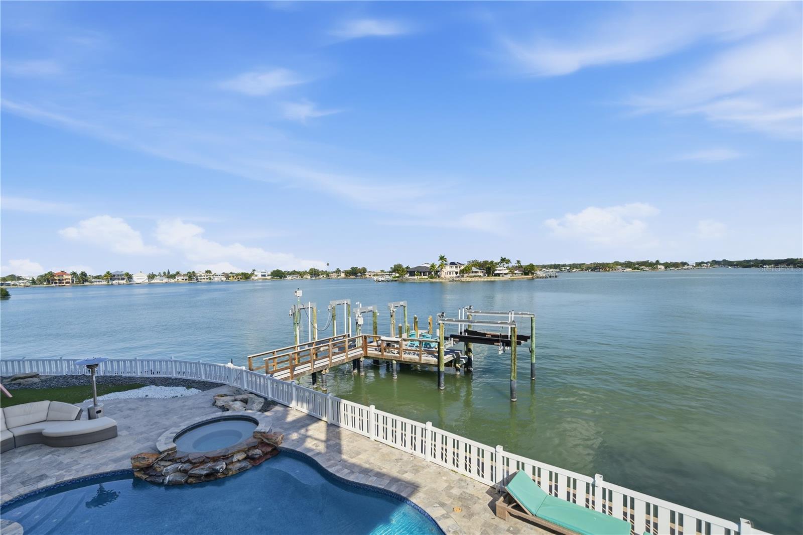 391 12TH AVENUE, Indian Rocks Beach, FL 33785