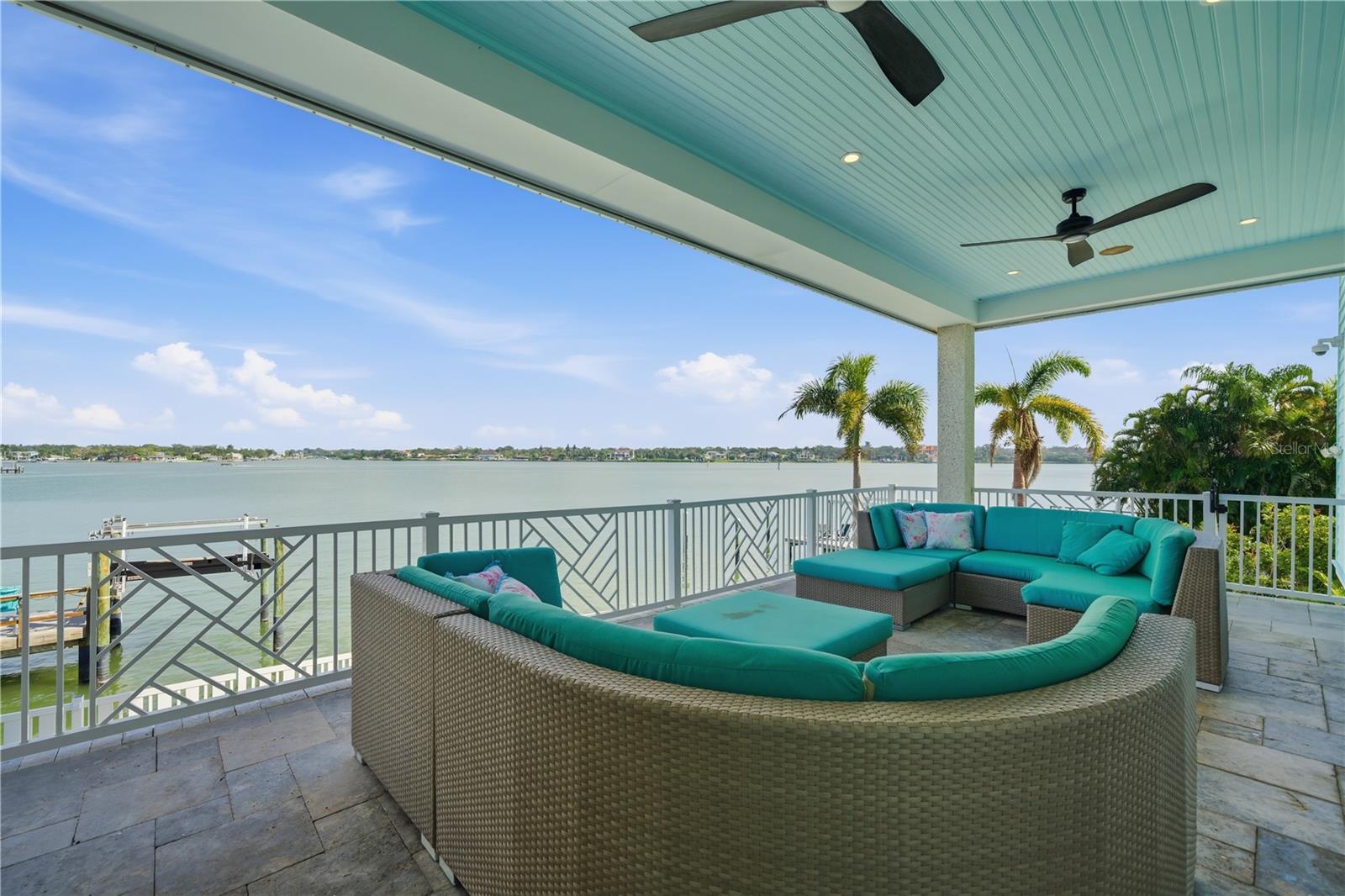 391 12TH AVENUE, Indian Rocks Beach, FL 33785