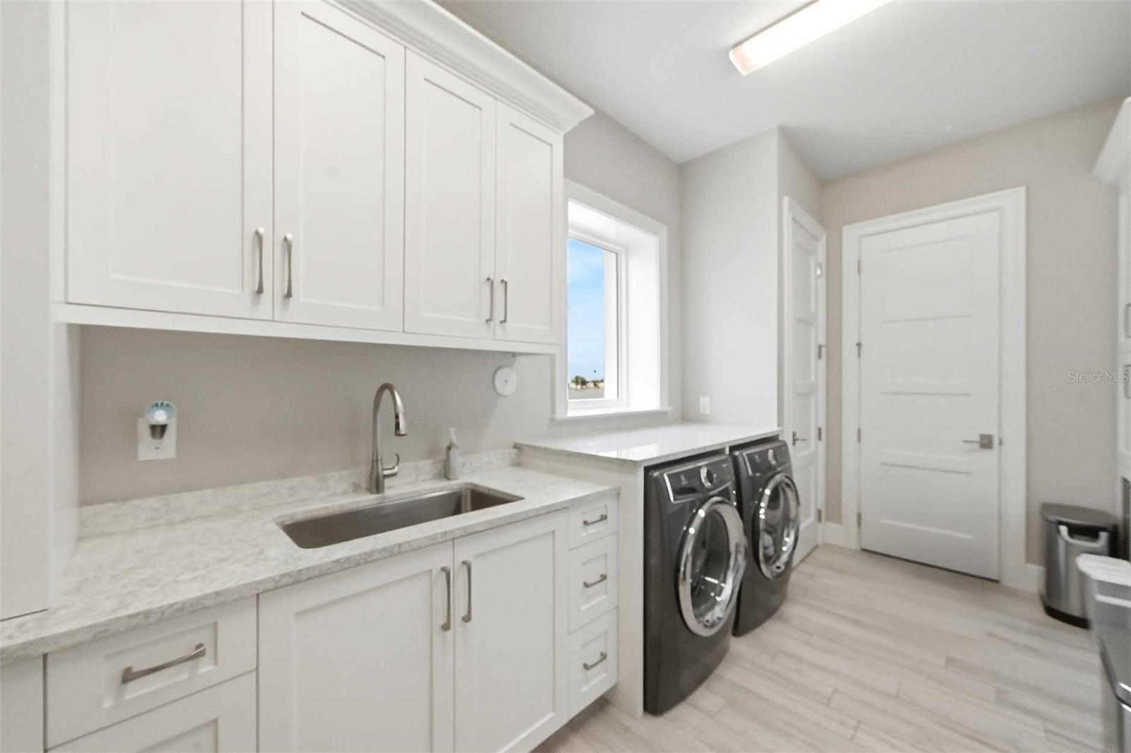391 12TH AVENUE, Indian Rocks Beach, FL 33785