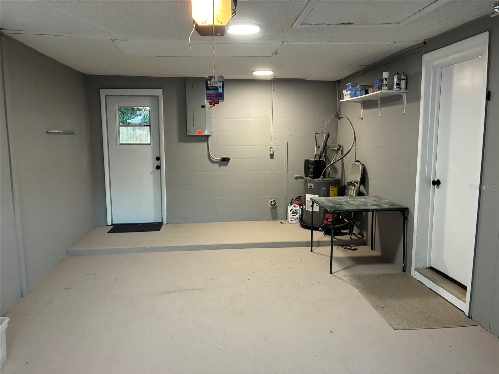 garage