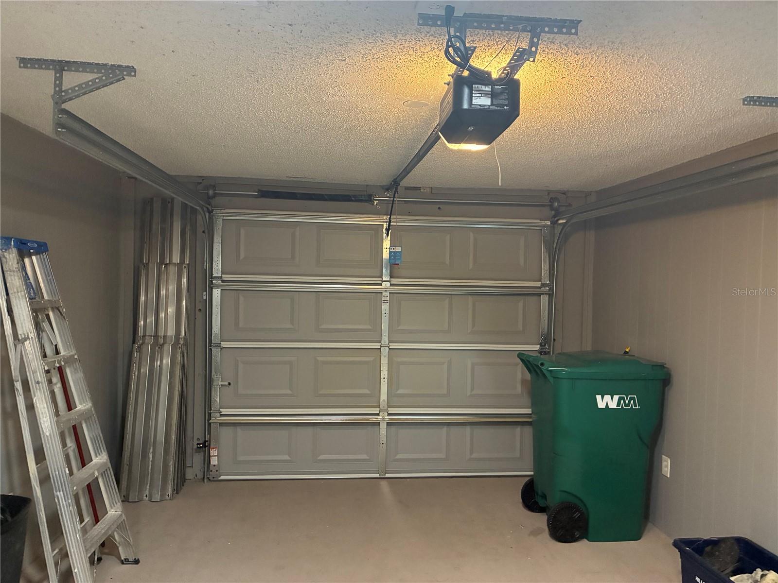 garage