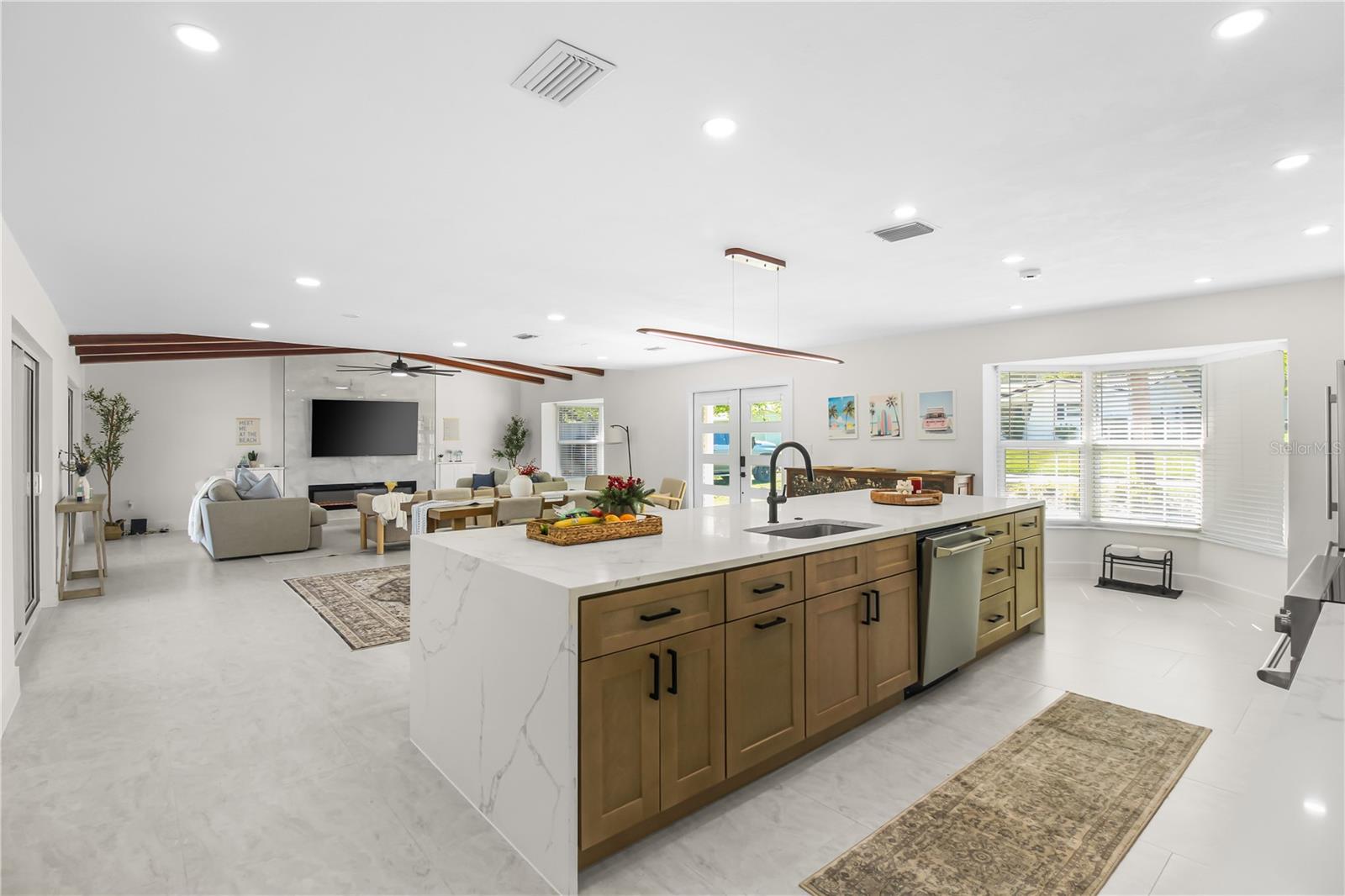 1575 BROOKSIDE BOULEVARD, Largo, FL 33770