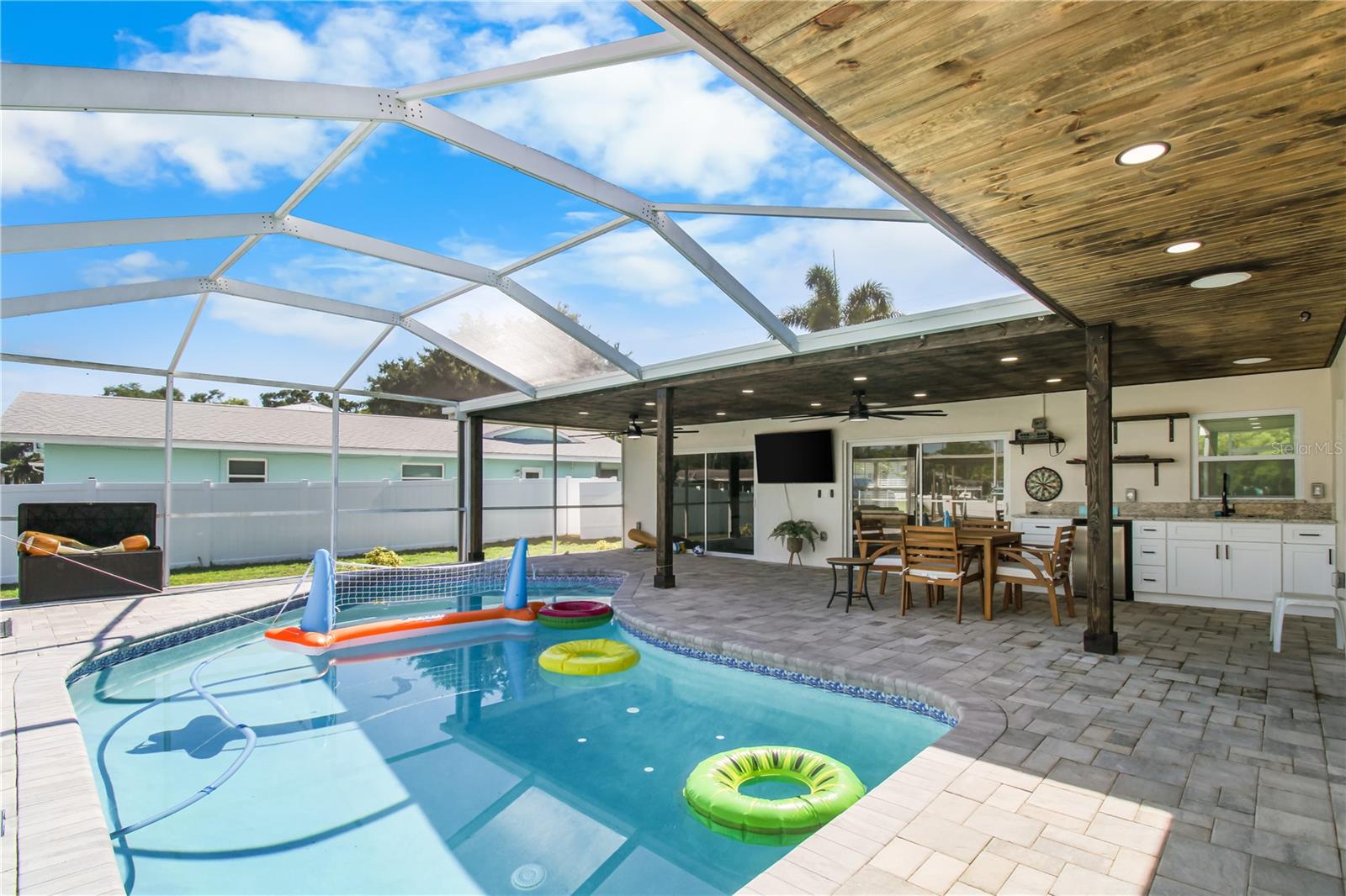 1575 BROOKSIDE BOULEVARD, Largo, FL 33770