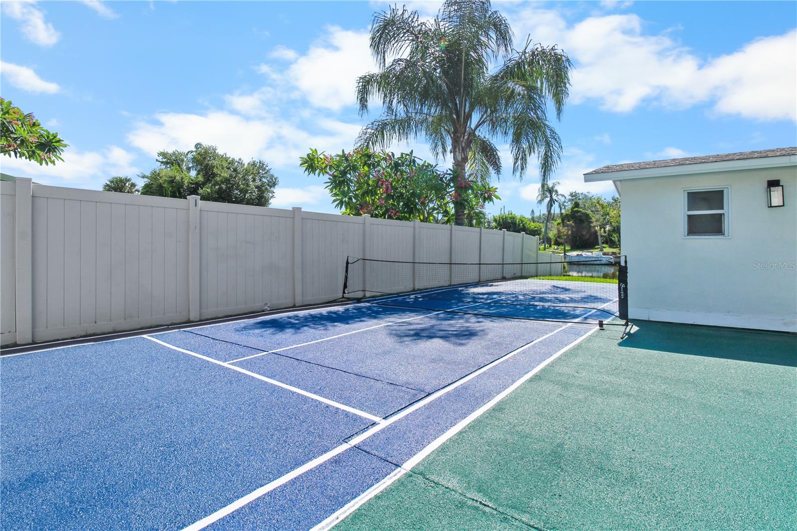 1575 BROOKSIDE BOULEVARD, Largo, FL 33770