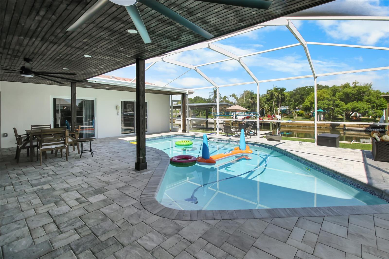1575 BROOKSIDE BOULEVARD, Largo, FL 33770