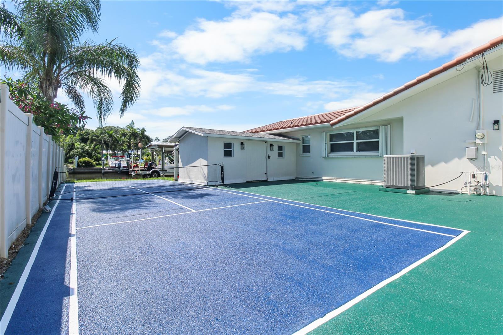 1575 BROOKSIDE BOULEVARD, Largo, FL 33770