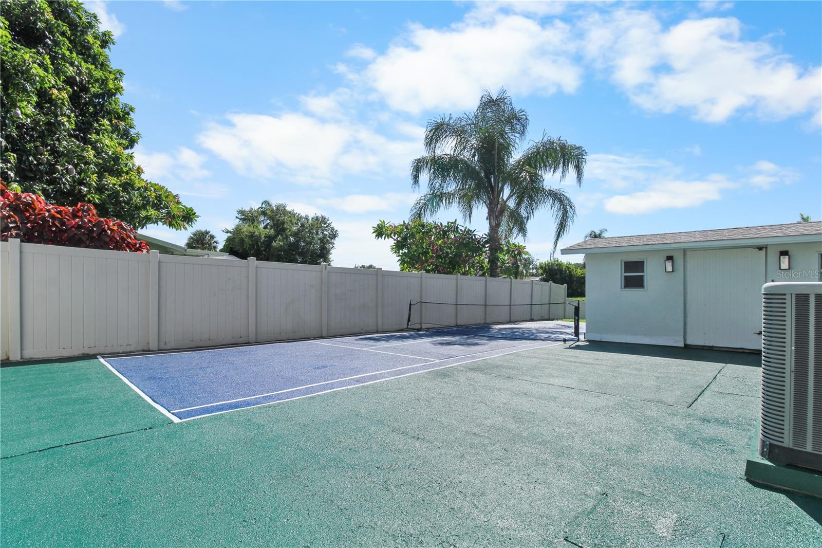 1575 BROOKSIDE BOULEVARD, Largo, FL 33770