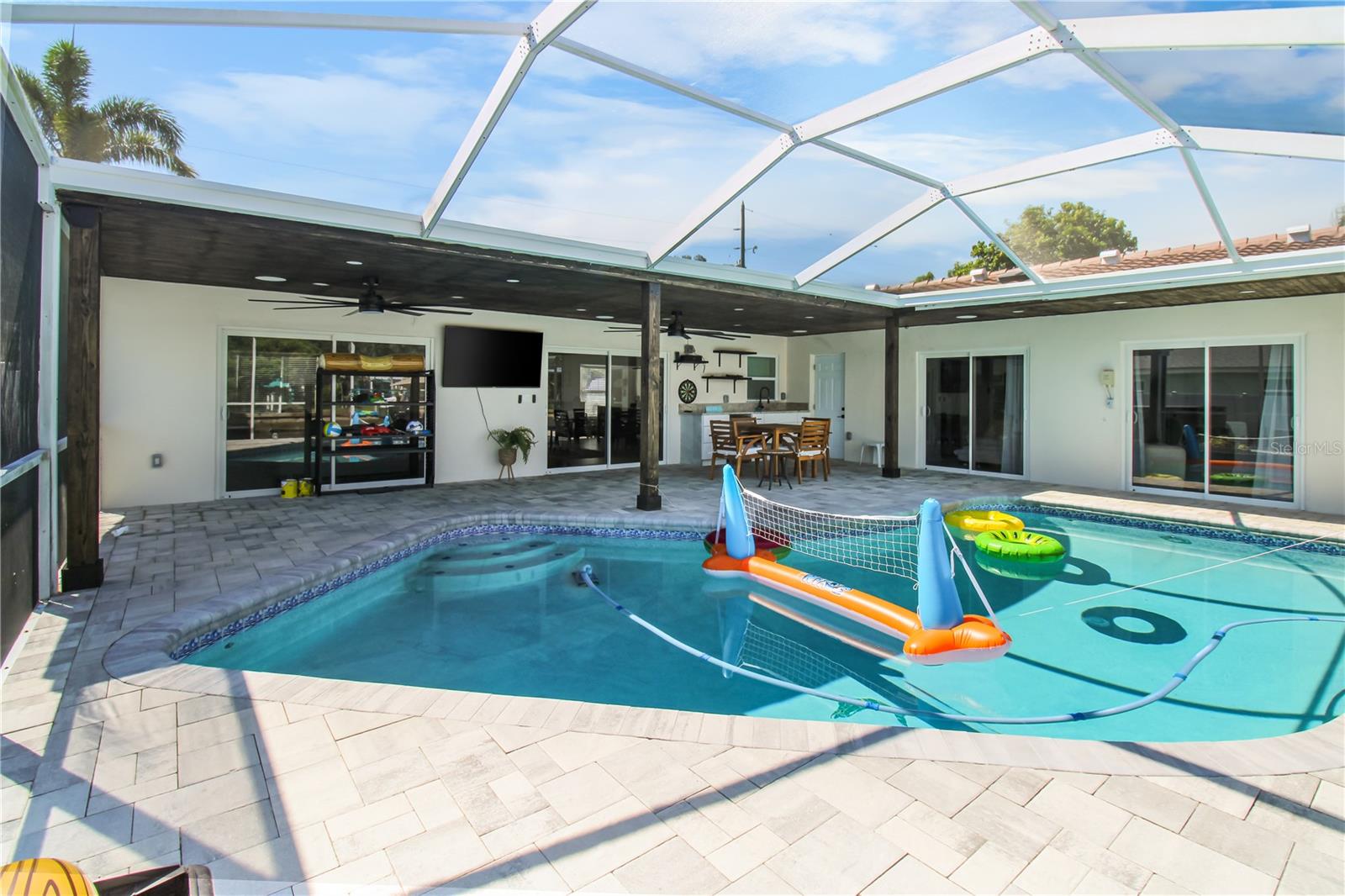 1575 BROOKSIDE BOULEVARD, Largo, FL 33770