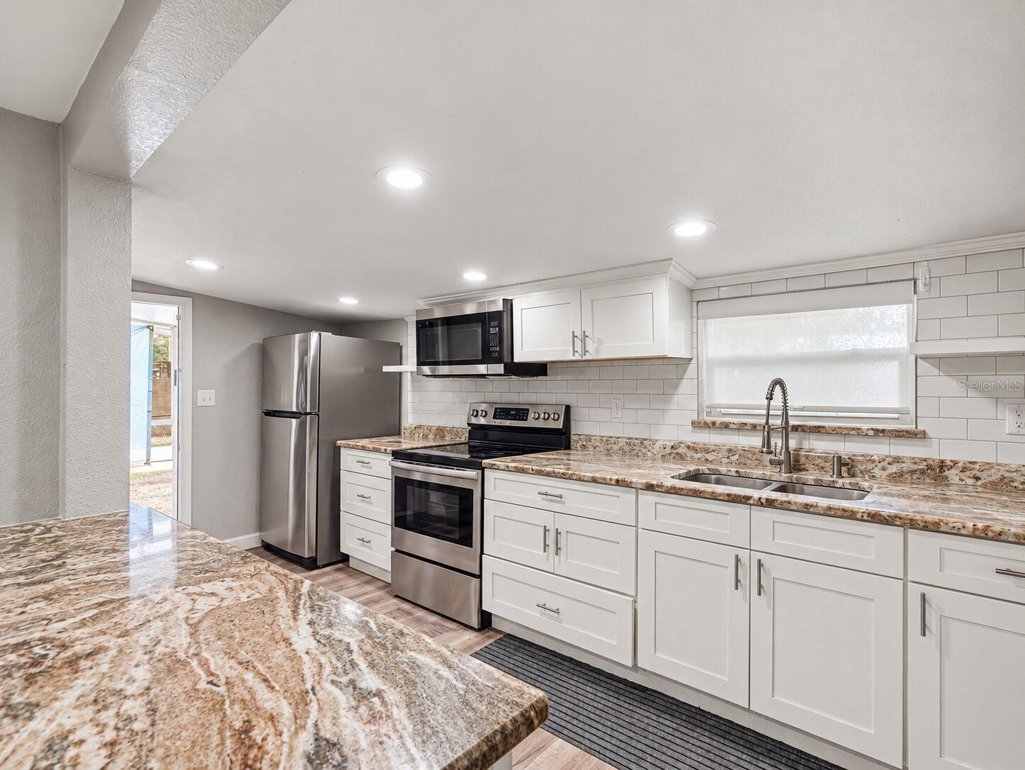 265 JONES ROAD, Auburndale, FL 33823