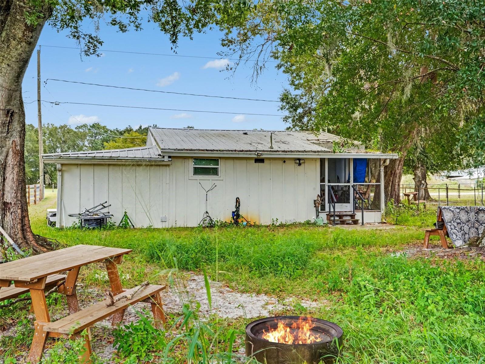 265 JONES ROAD, Auburndale, FL 33823