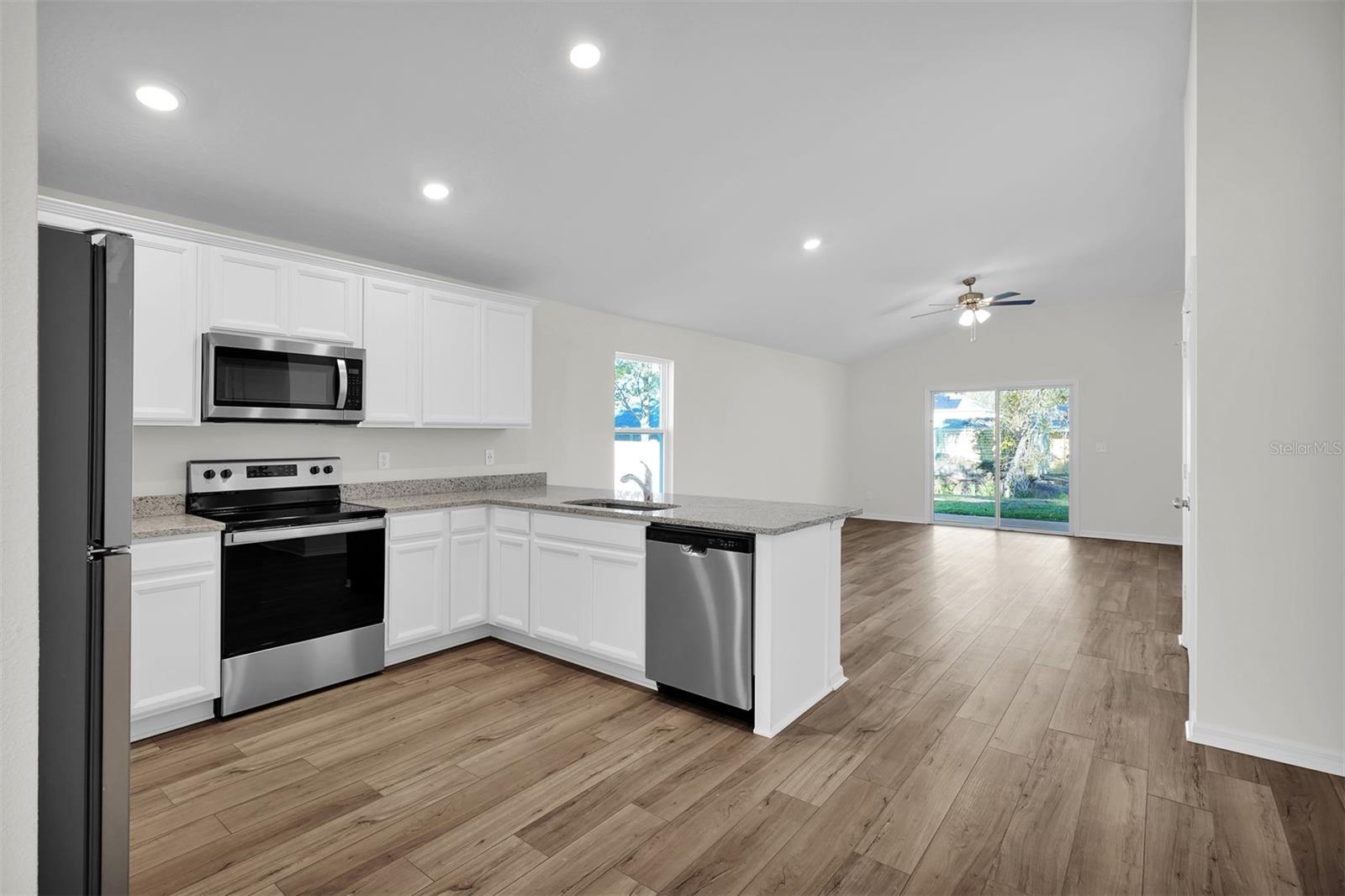 2438 SW 170TH LOOP, Ocala, FL 34473 2438 SW 170TH LOOP, Ocala, FL 34473