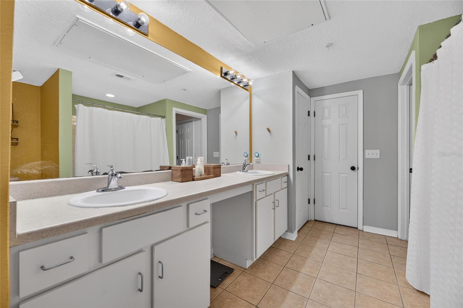 2010 E PALM AVENUE, #14217, Tampa, FL 33605