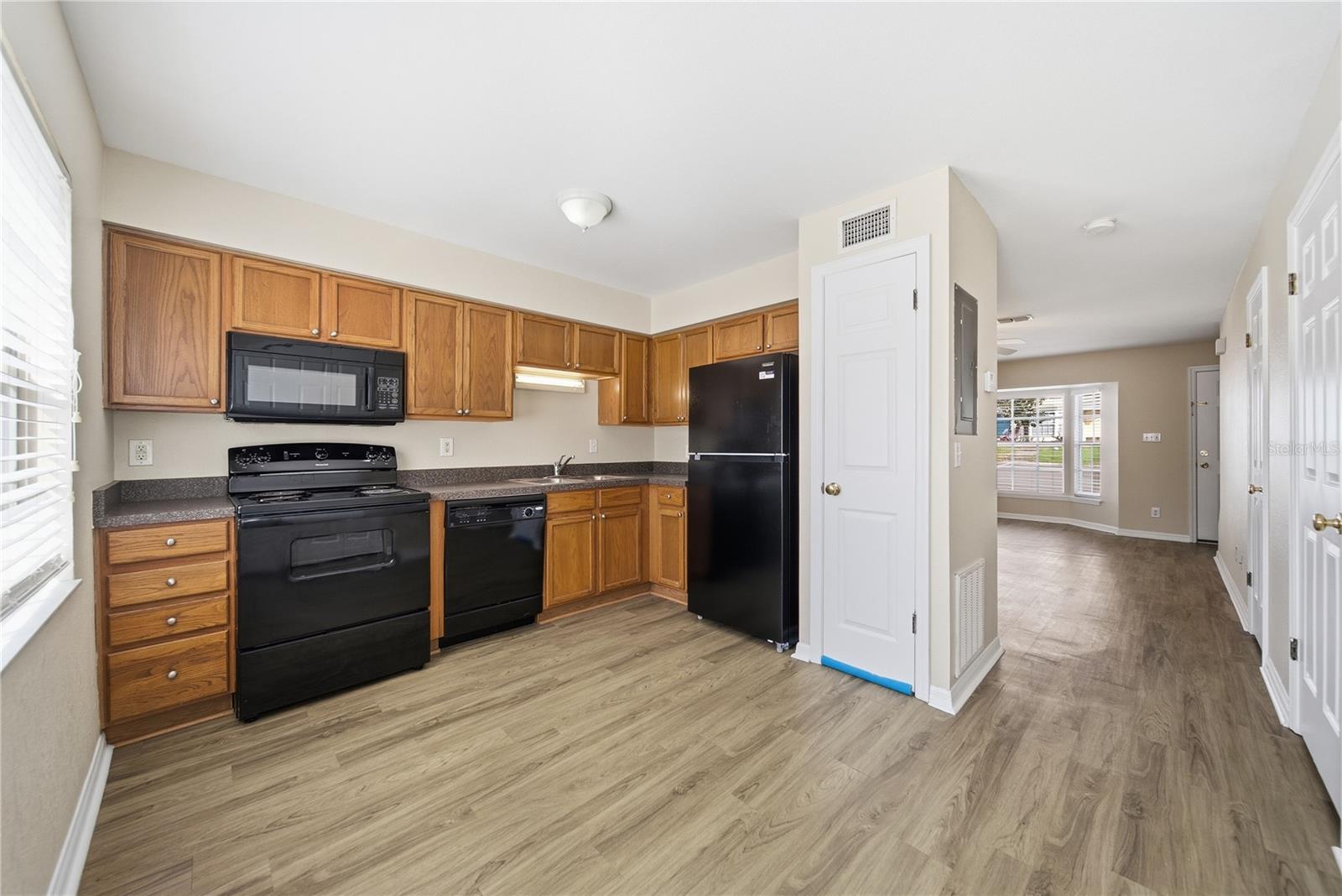 13535 EMBASSY PARK COURT, Dade City, FL 33525