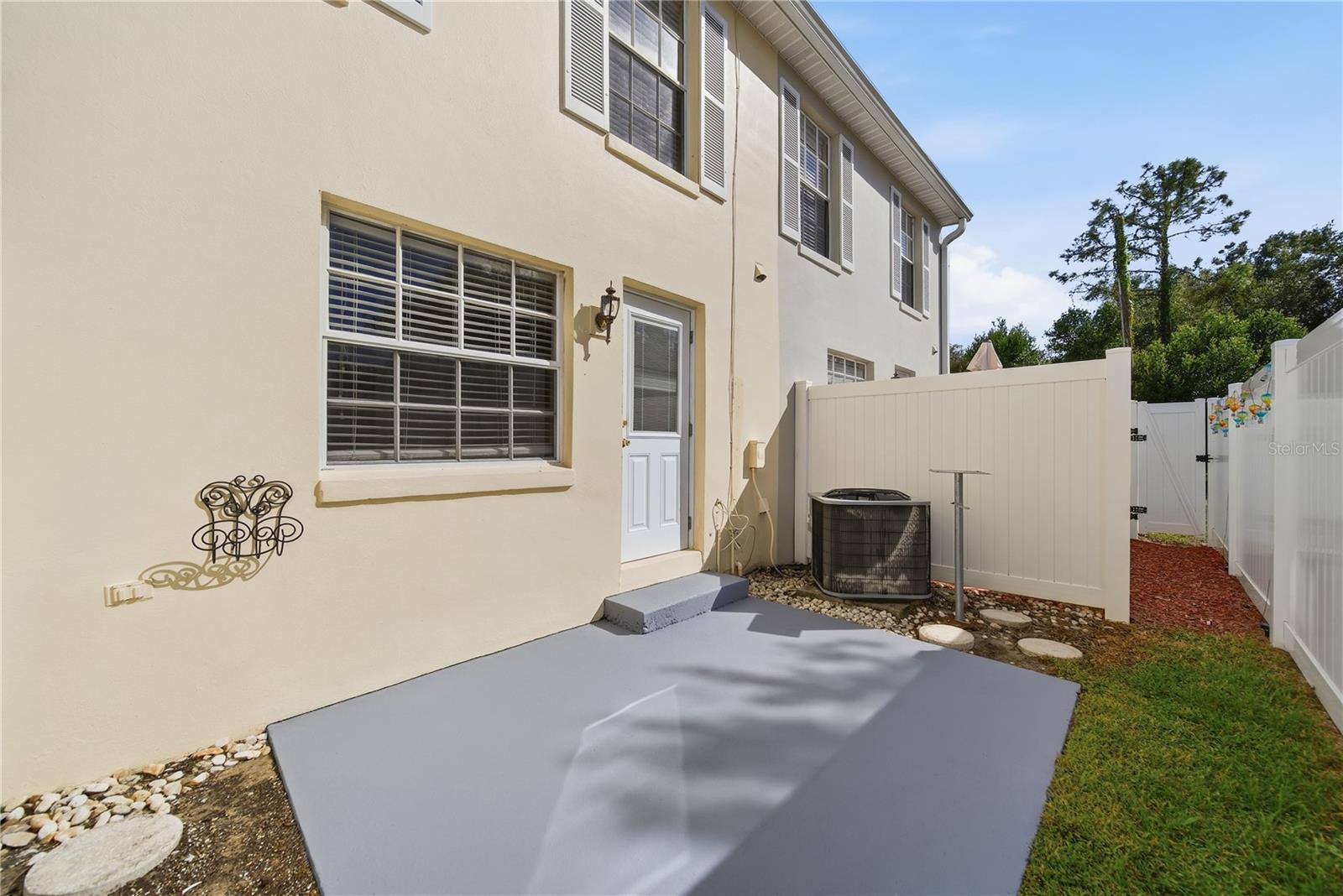 13535 EMBASSY PARK COURT, Dade City, FL 33525