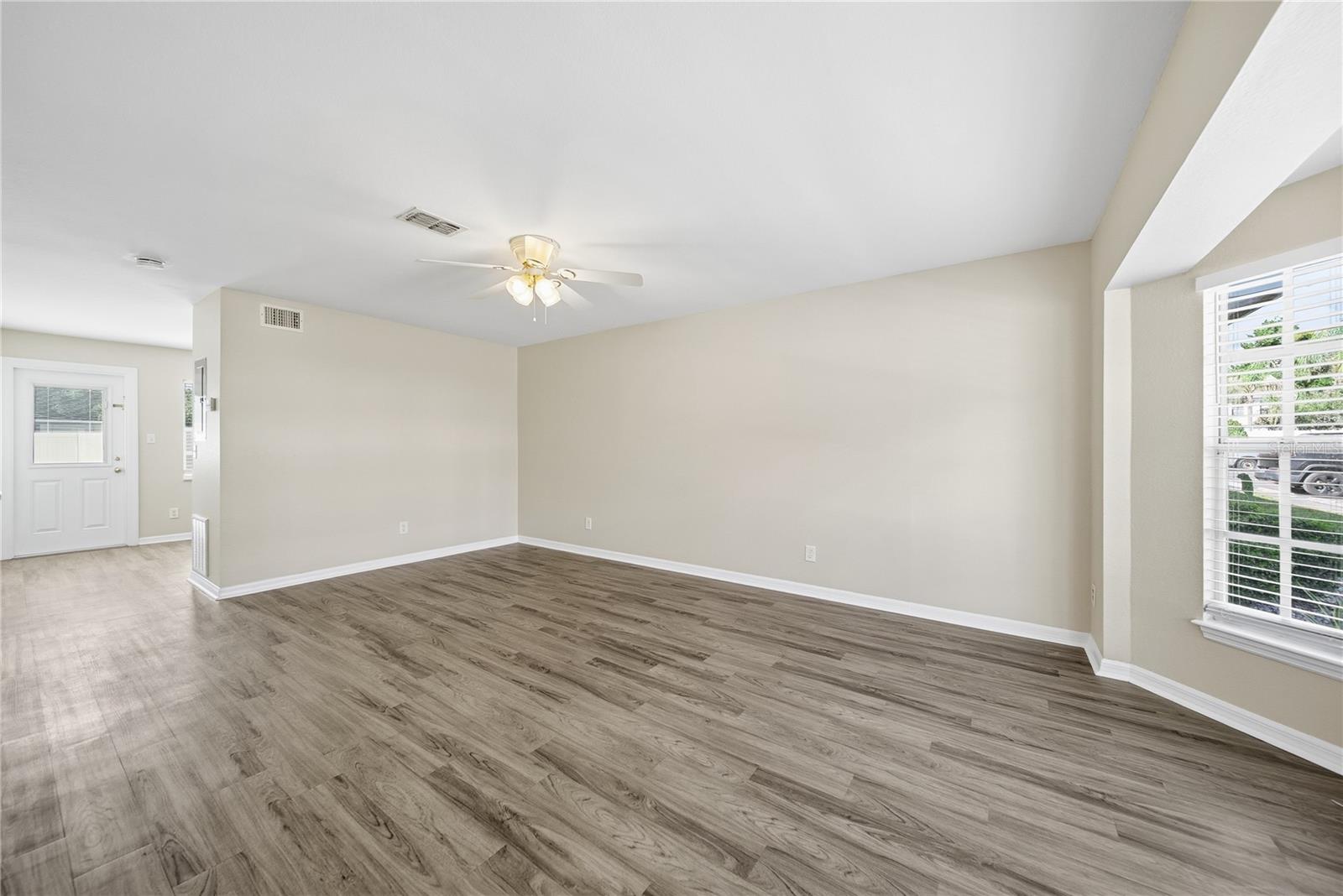 13535 EMBASSY PARK COURT, Dade City, FL 33525