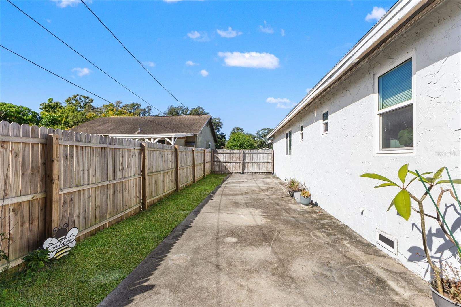3321 23RD STREET N, St Petersburg, FL 33713