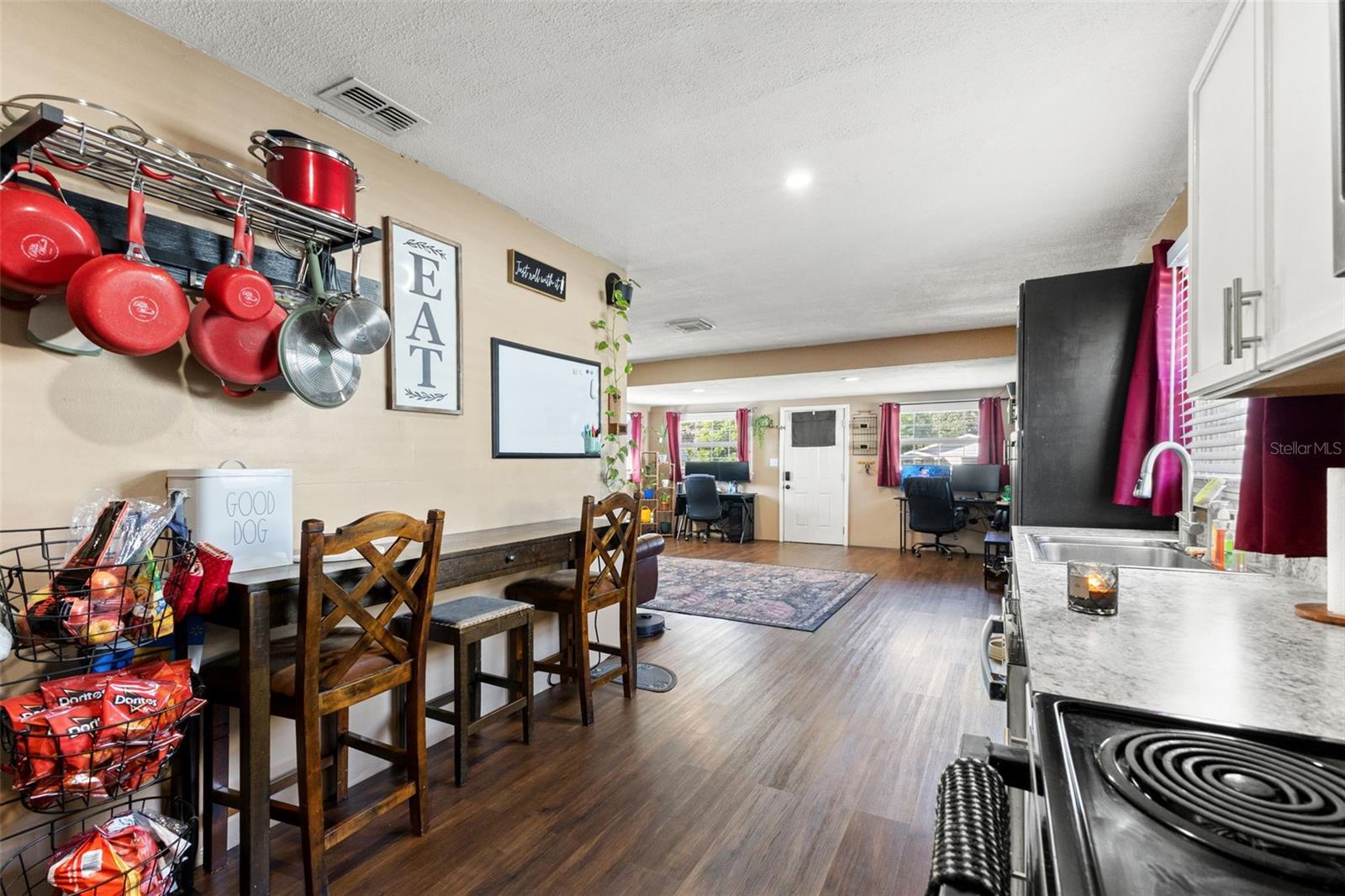 3321 23RD STREET N, St Petersburg, FL 33713