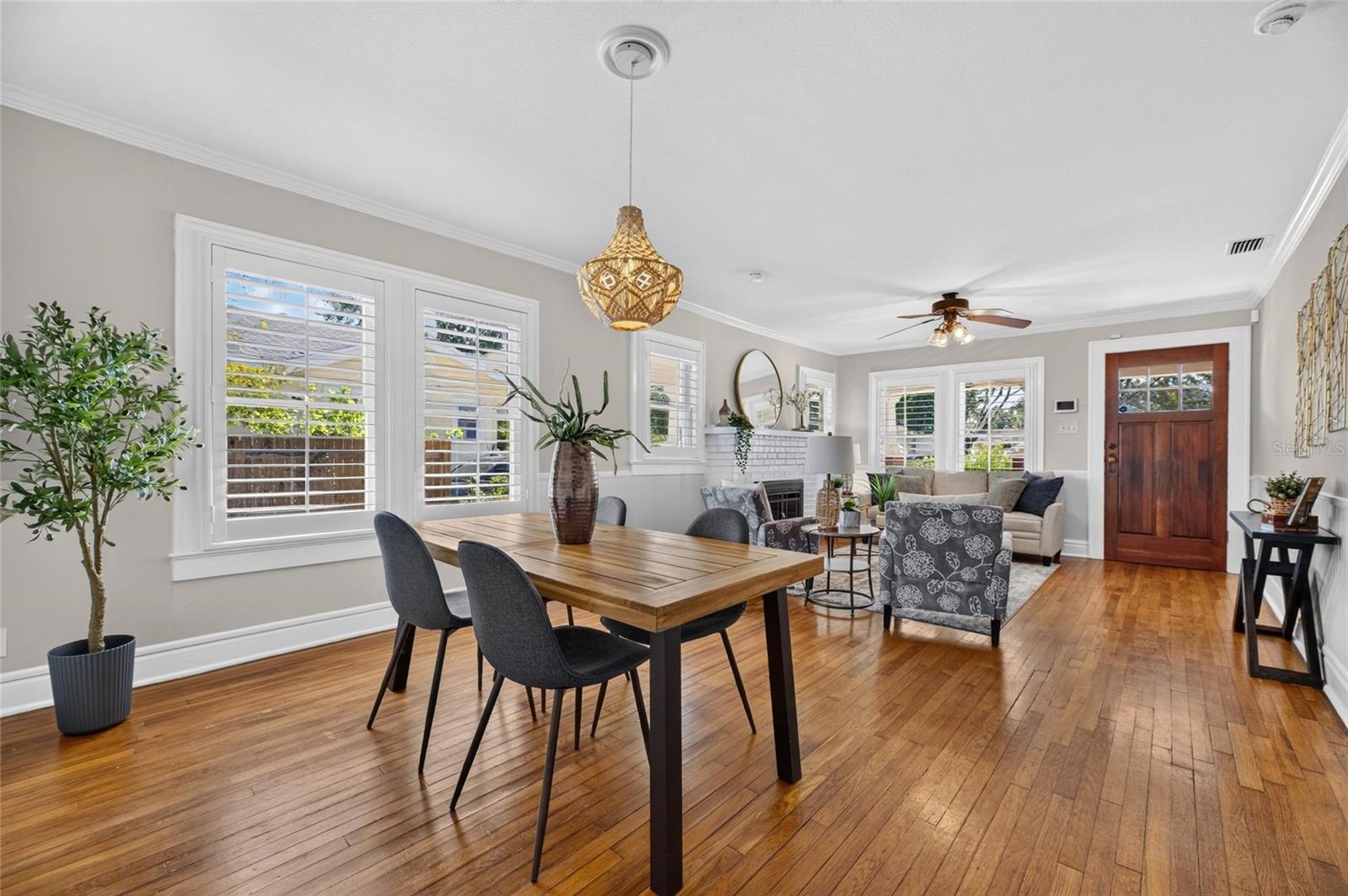 307 W GIDDENS AVENUE, Tampa, FL 33603