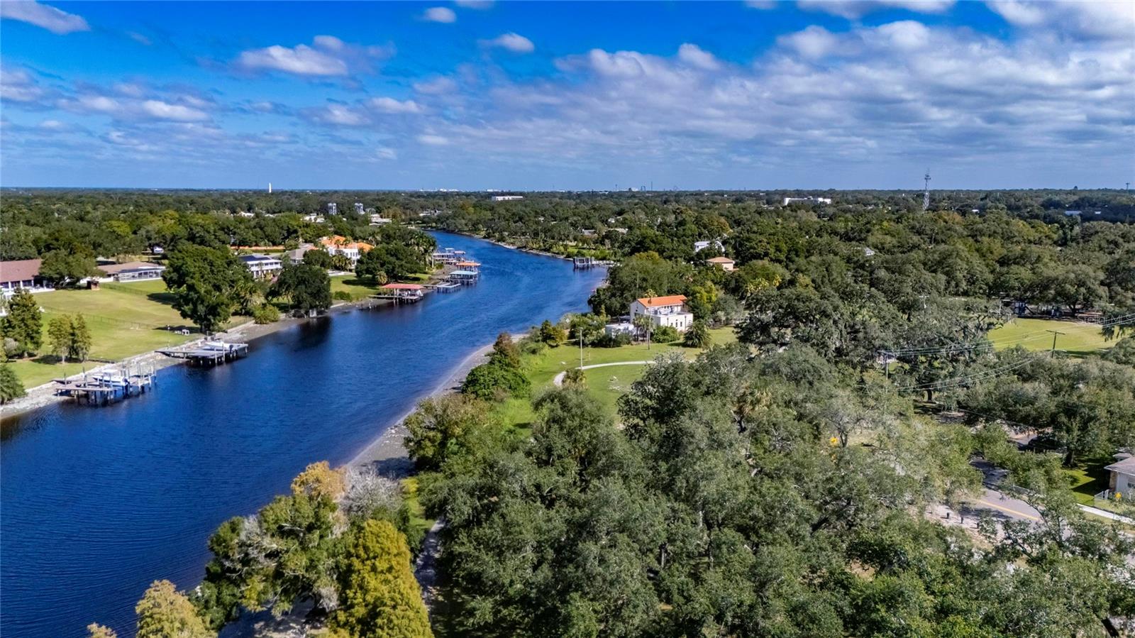 307 W GIDDENS AVENUE, Tampa, FL 33603