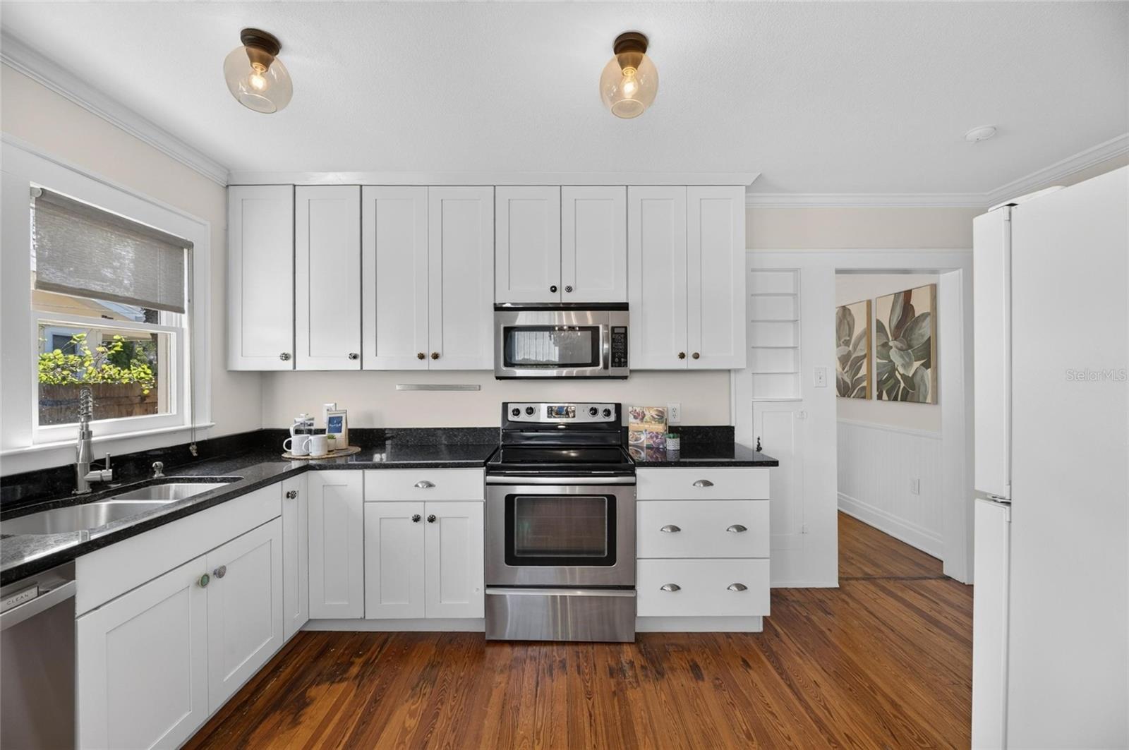 307 W GIDDENS AVENUE, Tampa, FL 33603