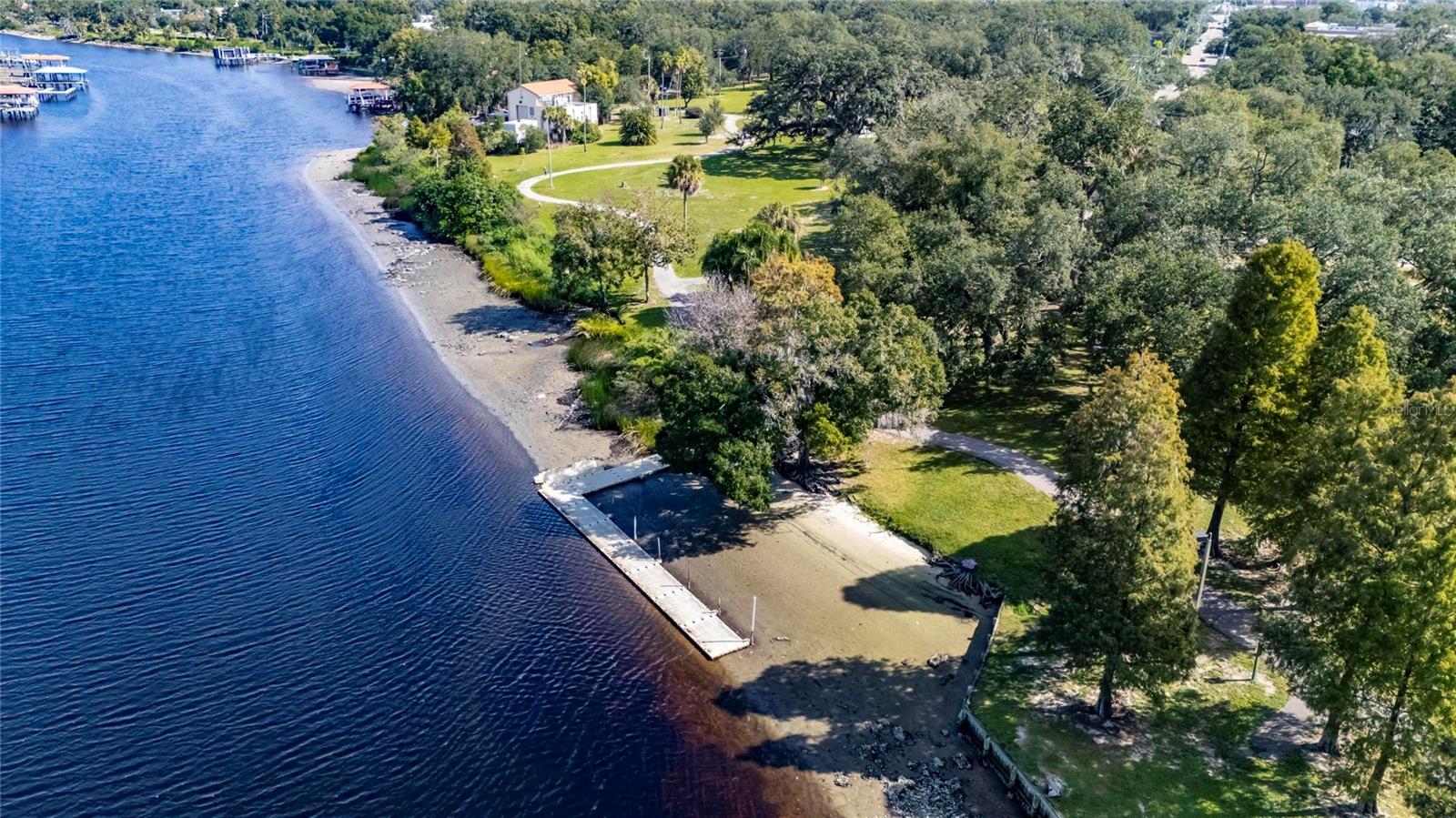 307 W GIDDENS AVENUE, Tampa, FL 33603