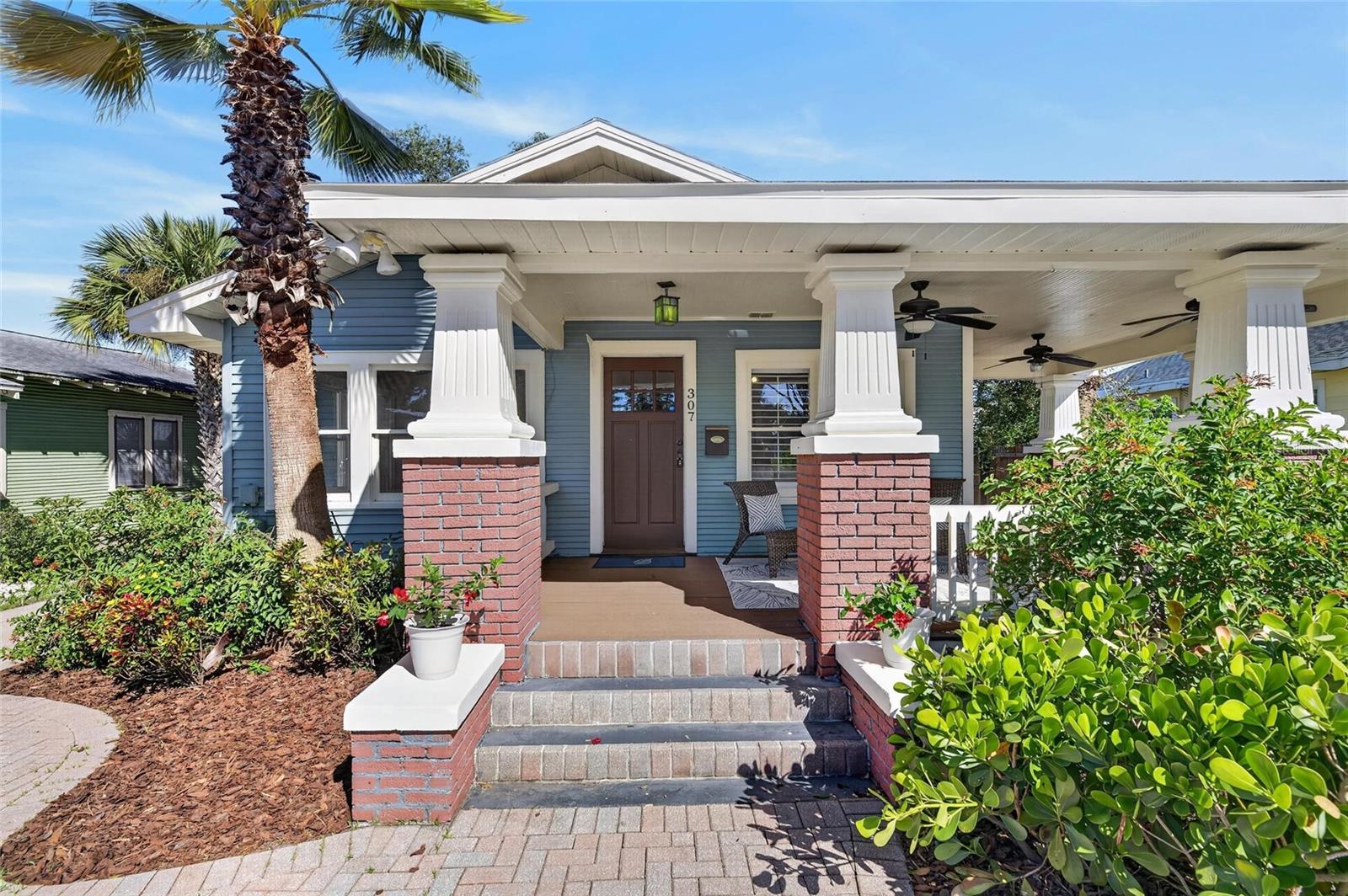 307 W GIDDENS AVENUE, Tampa, FL 33603 307 W GIDDENS AVENUE, Tampa, FL 33603