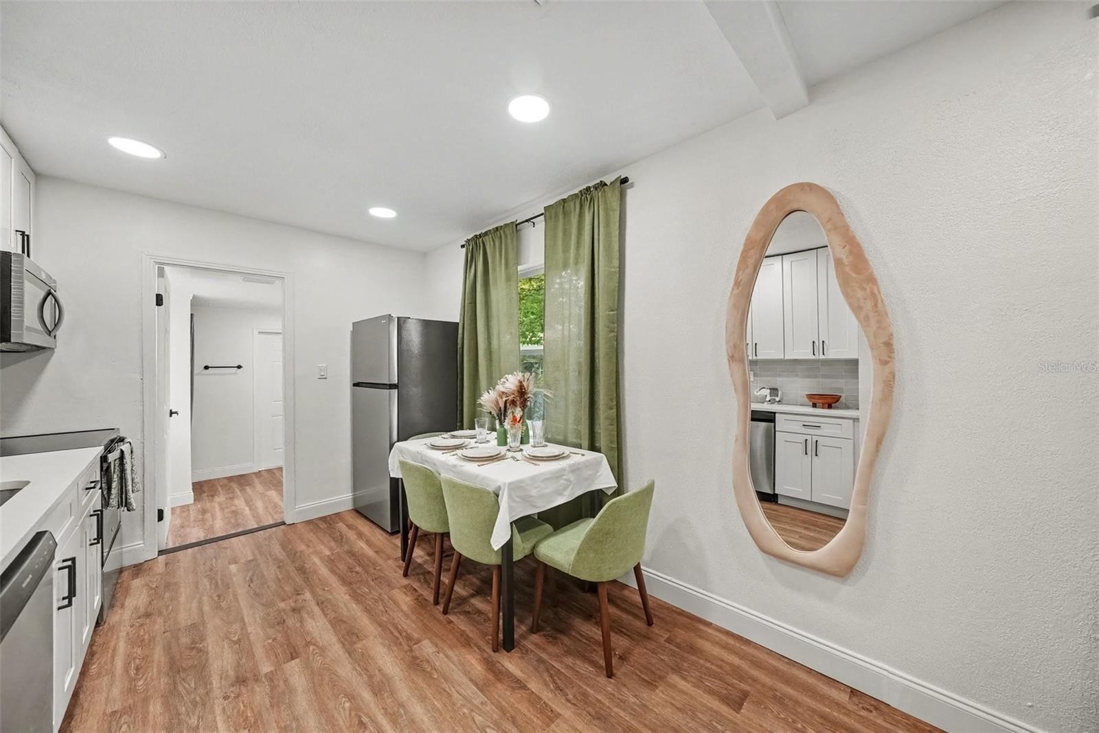 1228 56TH AVENUE N, St Petersburg, FL 33703