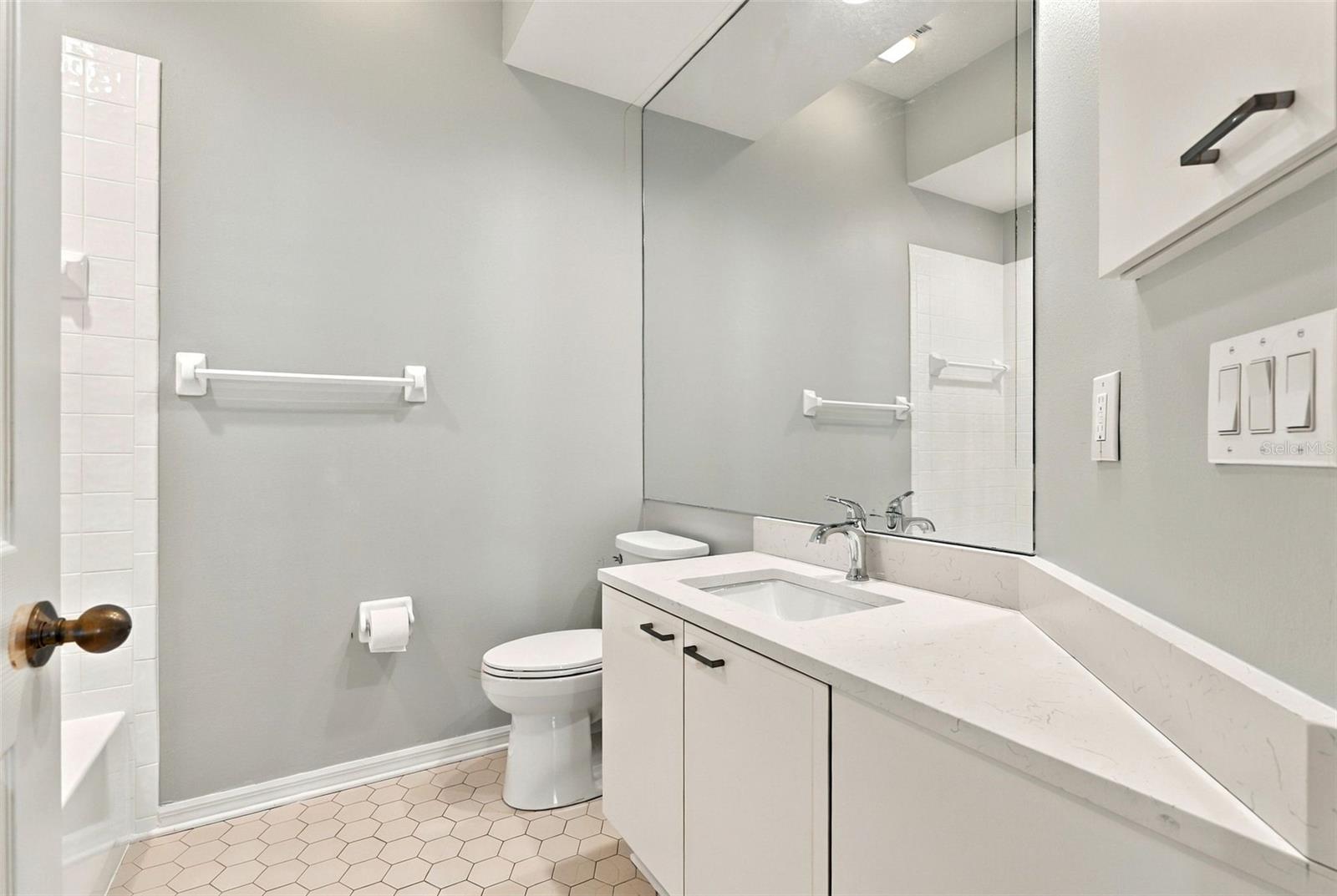 5683 DOWNHAM MEADOWS, Sarasota, FL 34235